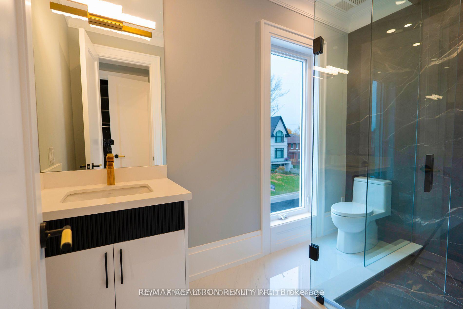Photo 34 of 21 Birch Avenue, Richmond Hill, South Richvale — HOMEH