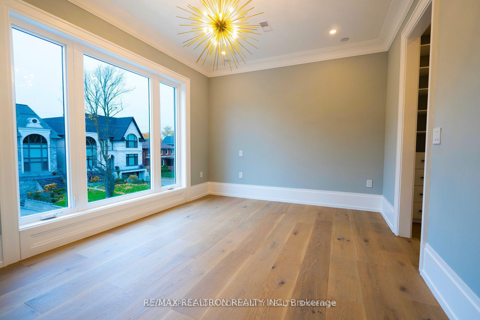 Photo 35 of 21 Birch Avenue, Richmond Hill, South Richvale — HOMEH