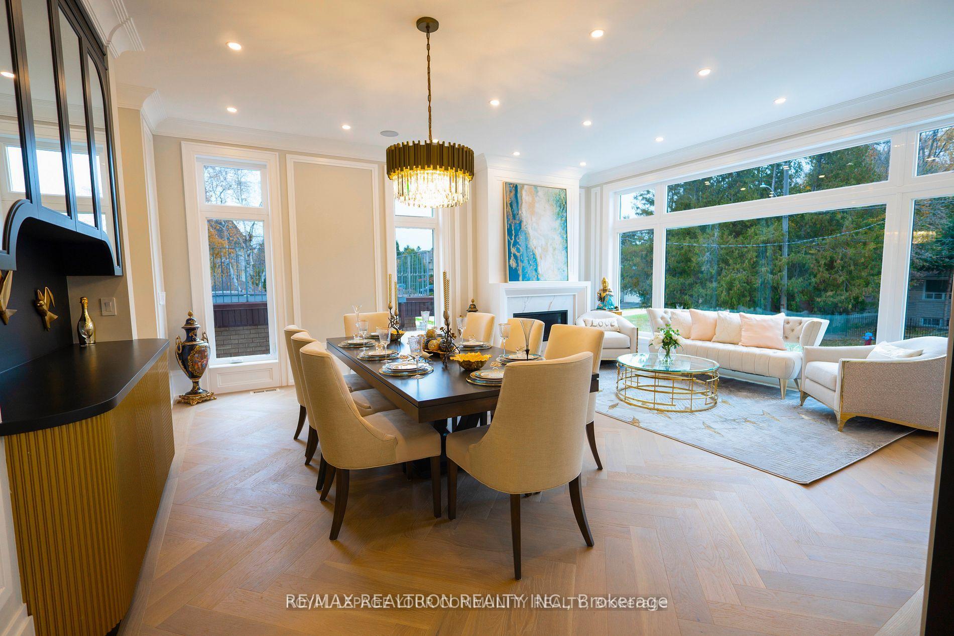 Photo 10 of 21 Birch Avenue, Richmond Hill, South Richvale — HOMEH