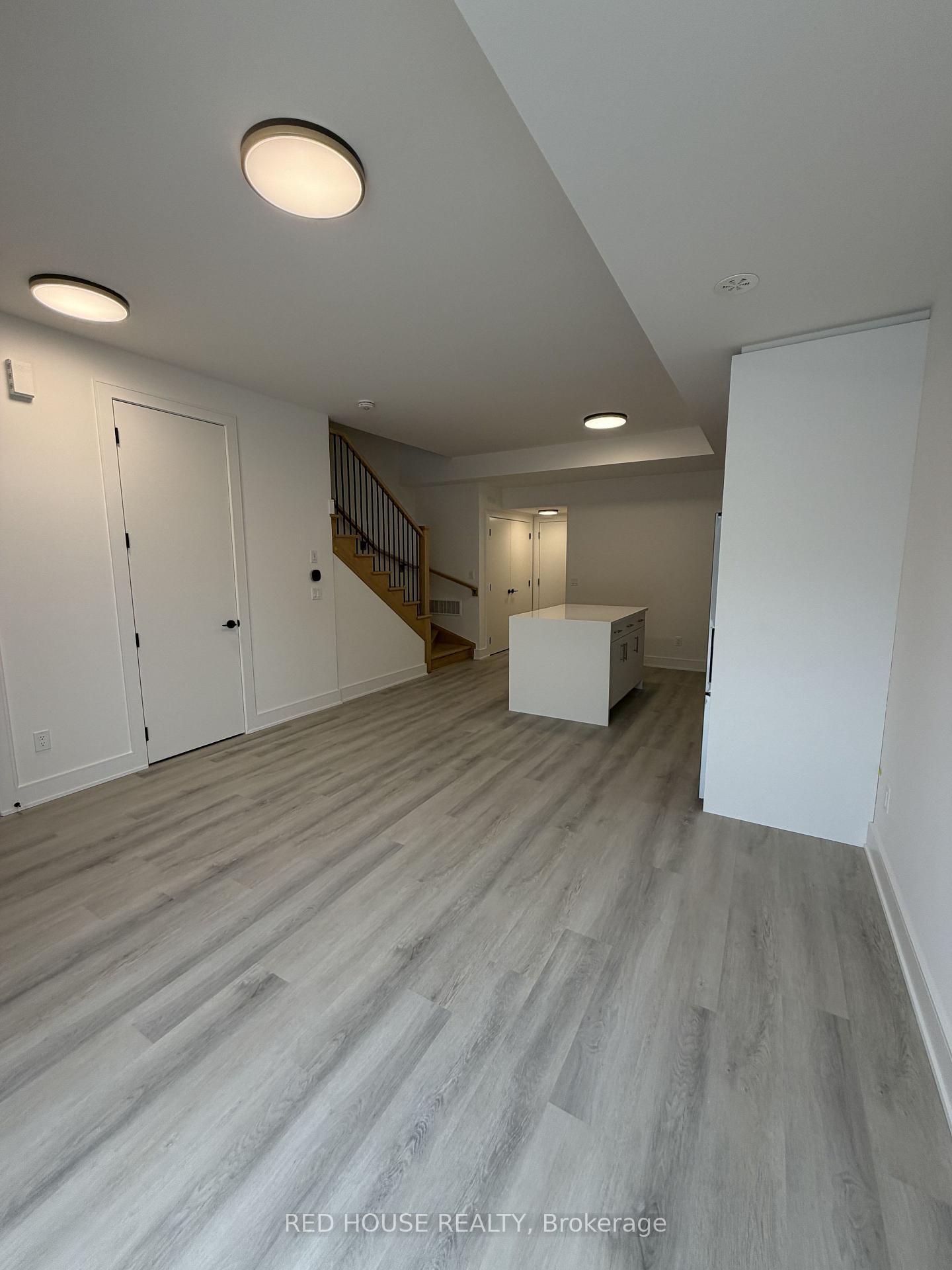 Photo 8 of 226 Ellis Avenue, St. Catharines, Oakdale — HOMEH