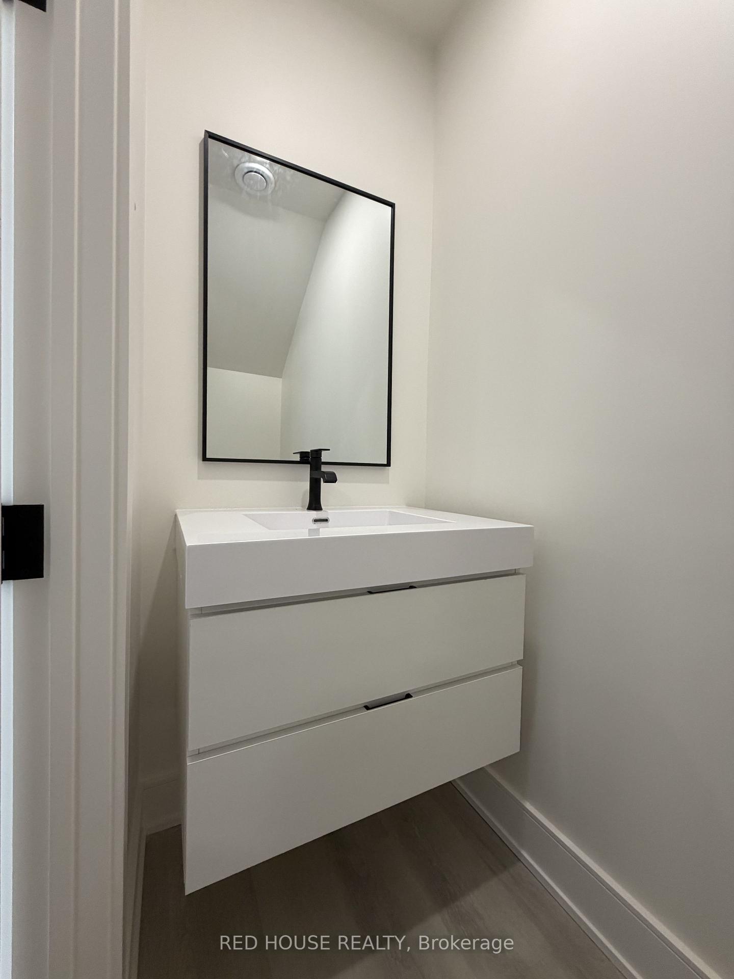 Photo 10 of 226 Ellis Avenue, St. Catharines, Oakdale — HOMEH