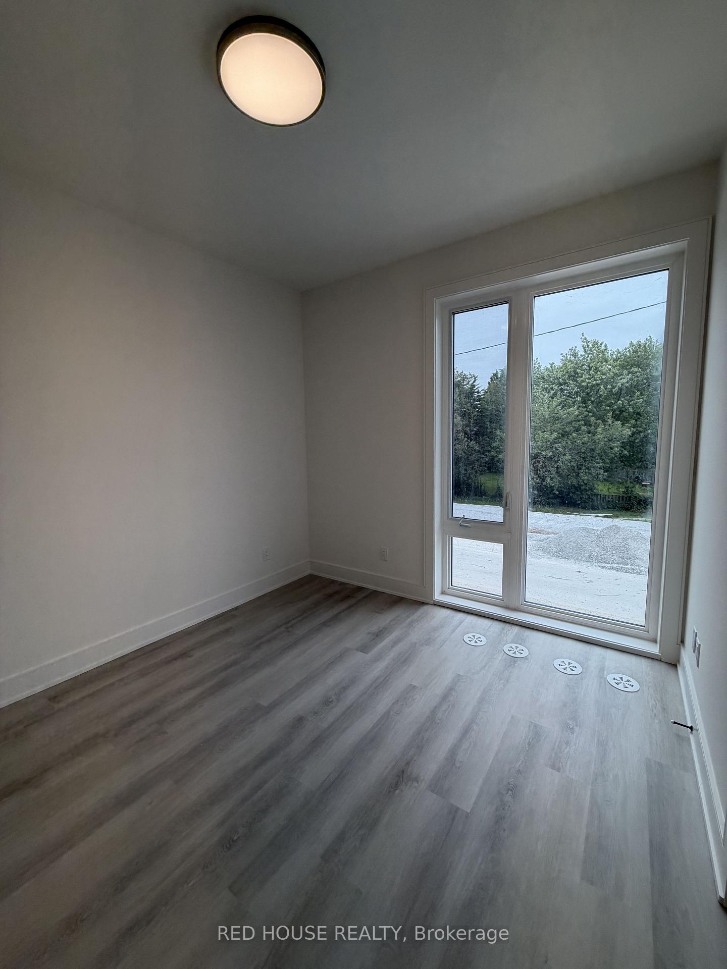 Photo 14 of 226 Ellis Avenue, St. Catharines, Oakdale — HOMEH