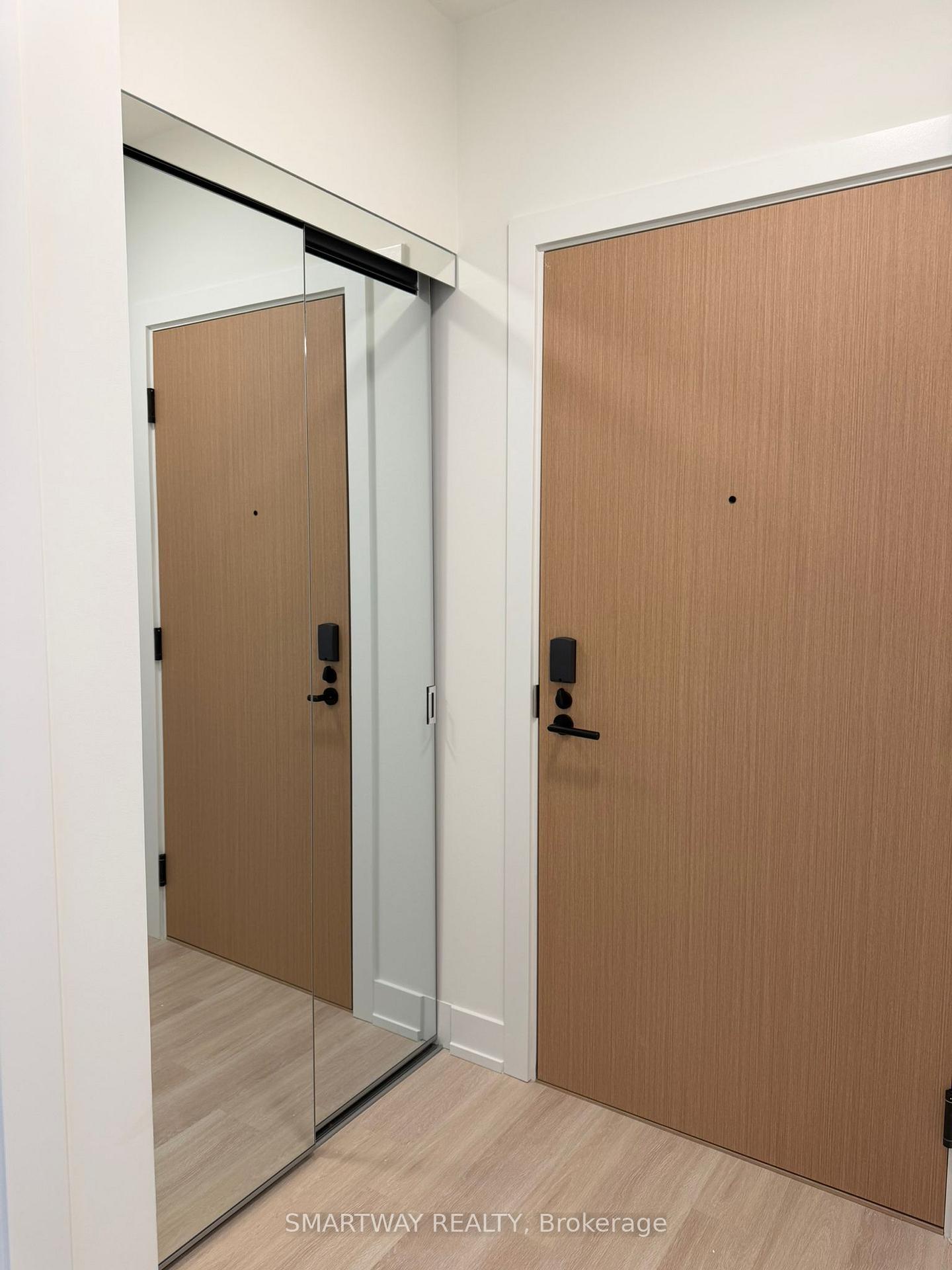 Photo 7 of Unit 2206, 60 Central Park Roadway, Etobicoke, Islington-City Centre West — HOMEH