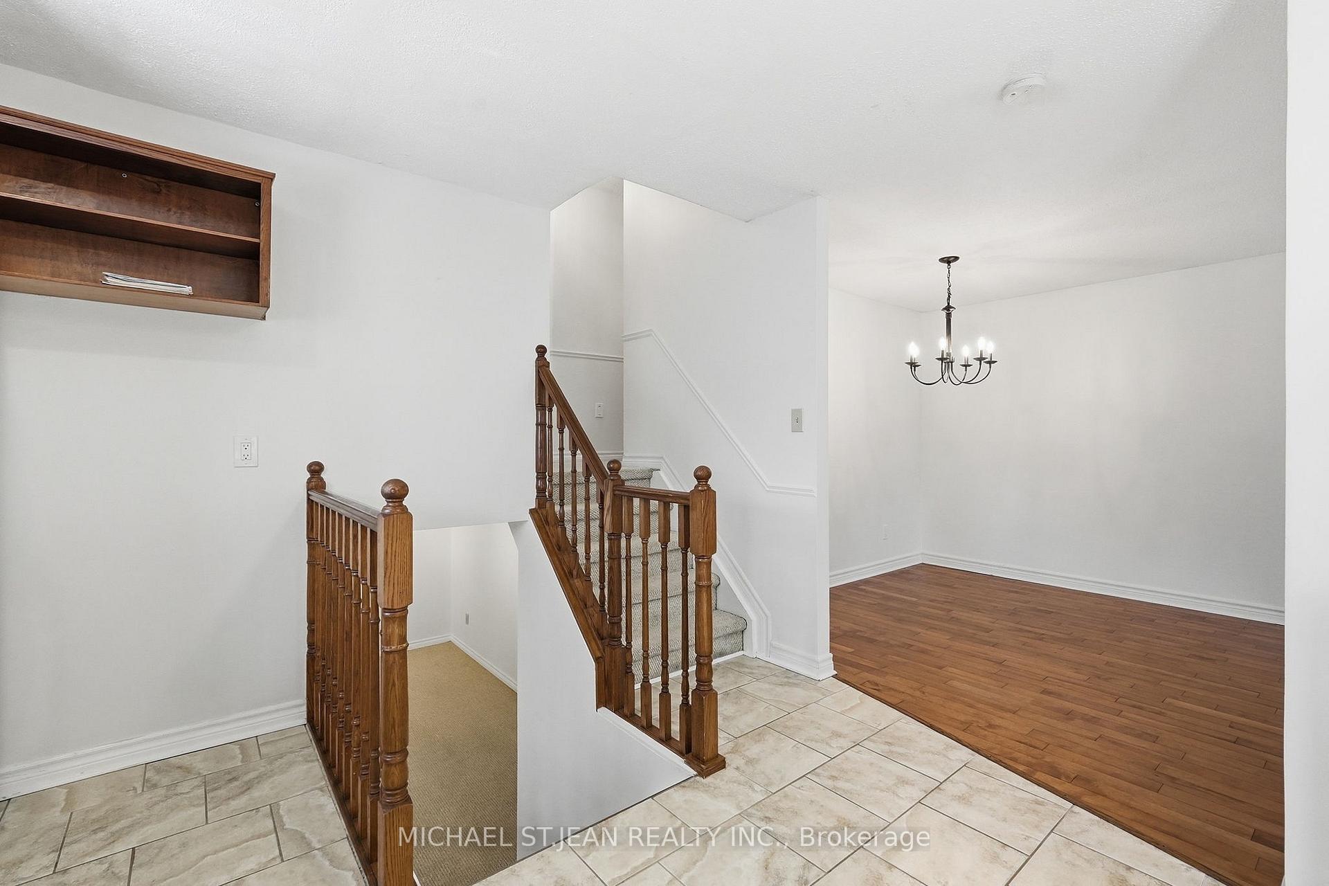 Photo 8 of 2 Marston Street, Hamilton, Stoney Creek Mountain — HOMEH
