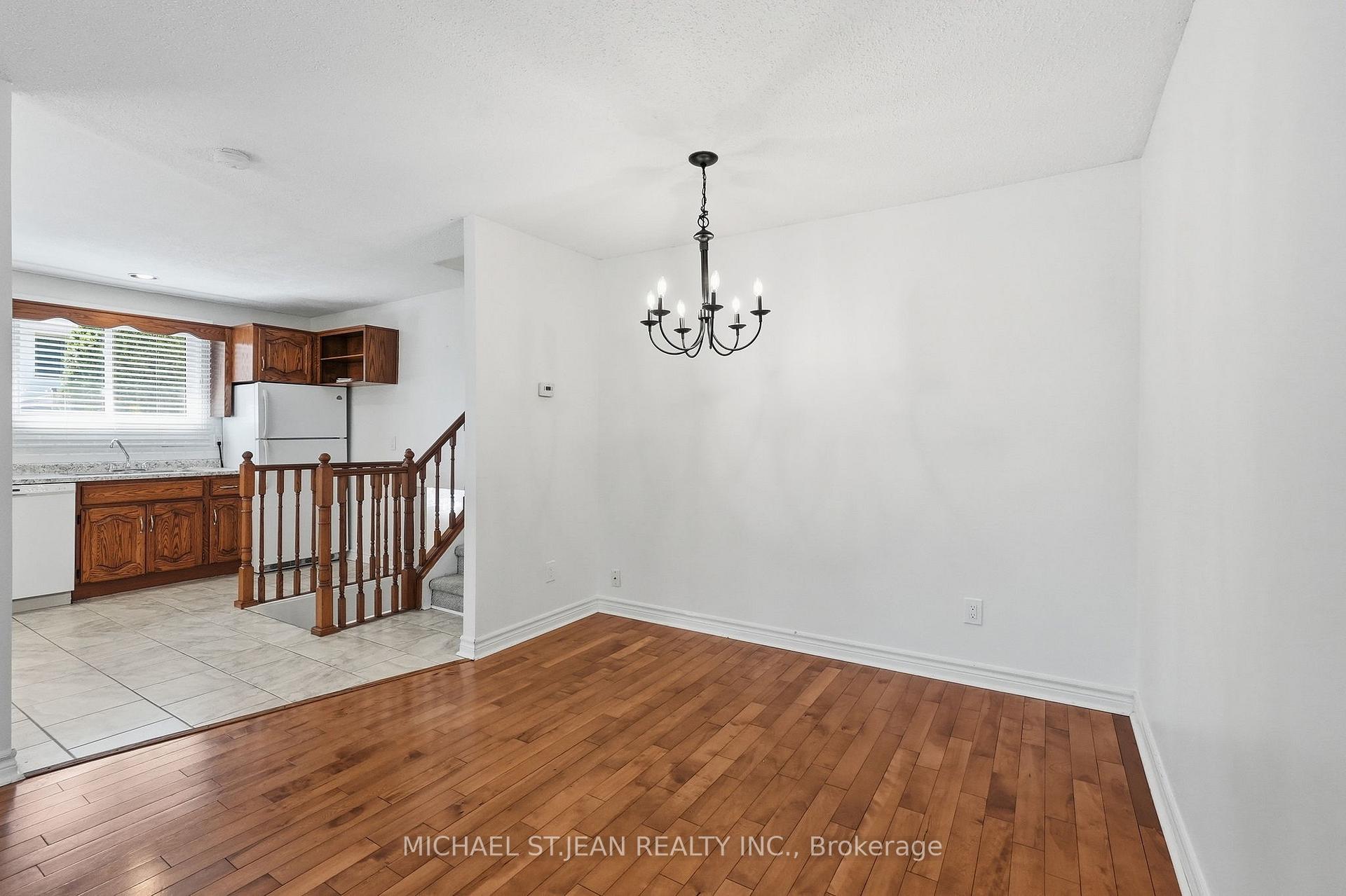 Photo 14 of 2 Marston Street, Hamilton, Stoney Creek Mountain — HOMEH