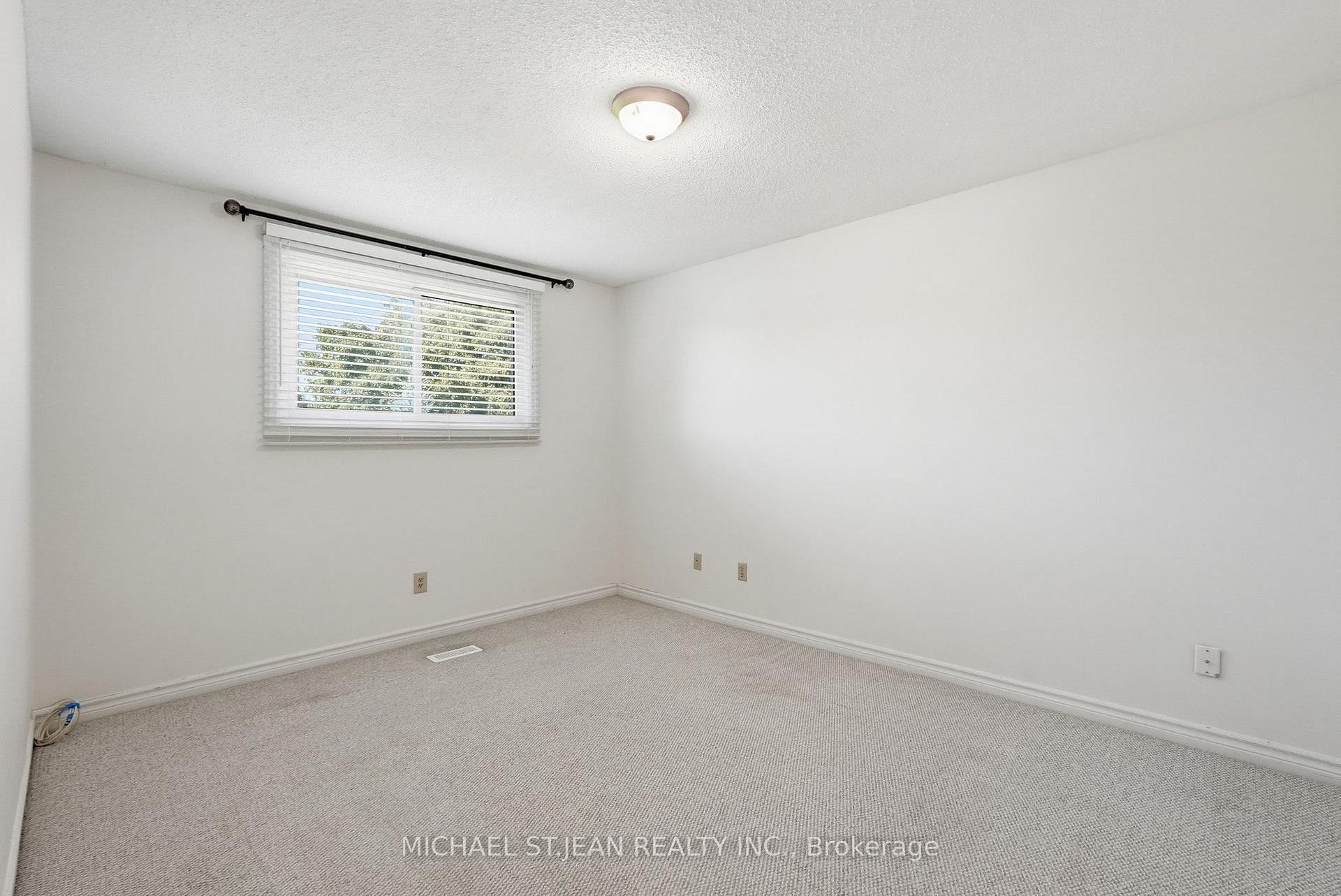 Photo 28 of 2 Marston Street, Hamilton, Stoney Creek Mountain — HOMEH