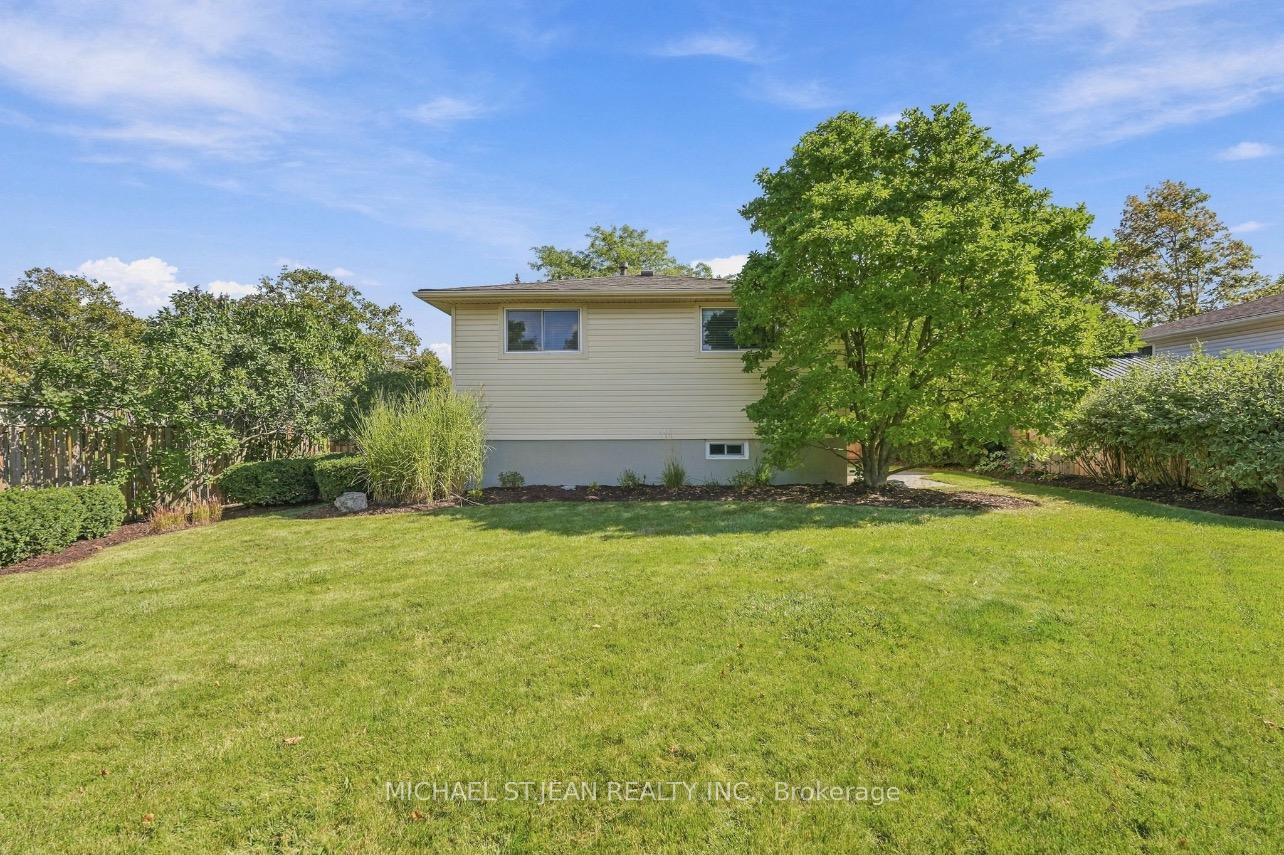 Photo 45 of 2 Marston Street, Hamilton, Stoney Creek Mountain — HOMEH
