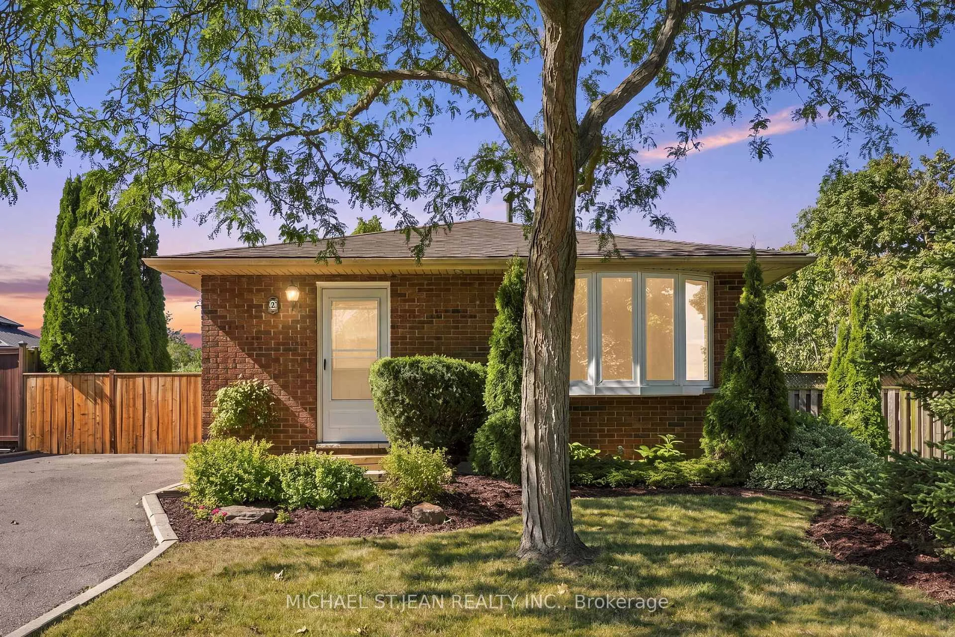 Photo 1 of 2 Marston Street, Hamilton, Stoney Creek Mountain — HOMEH