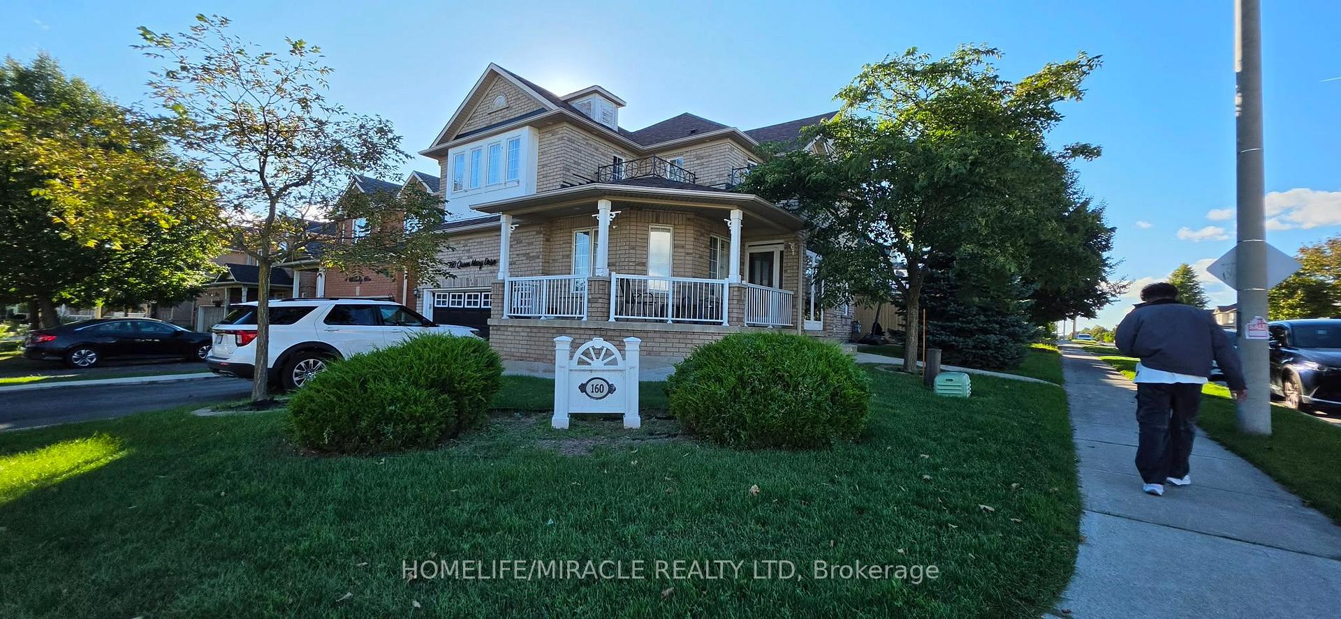 Photo 2 of 160 Queen Mary Drive, Brampton, Fletcher's Meadow — HOMEH