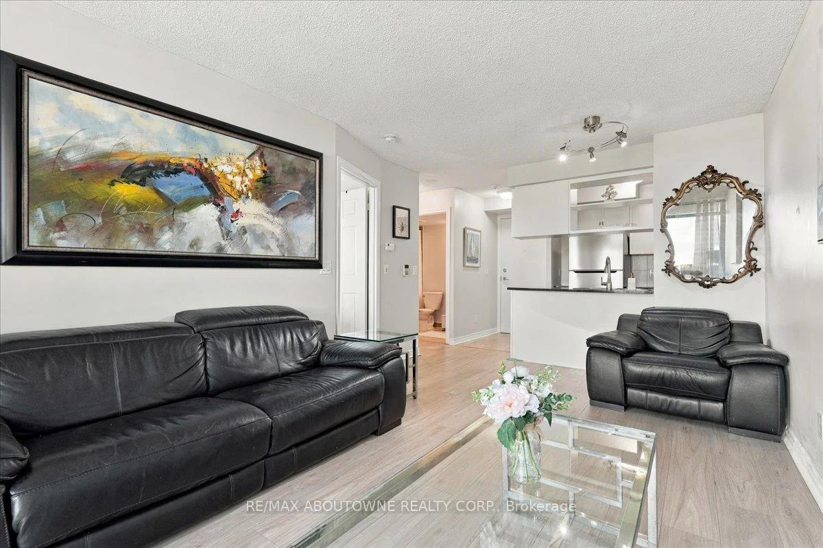 Photo 24 of Unit 807, 2391 Central Park Drive, Oakville, River Oaks — HOMEH