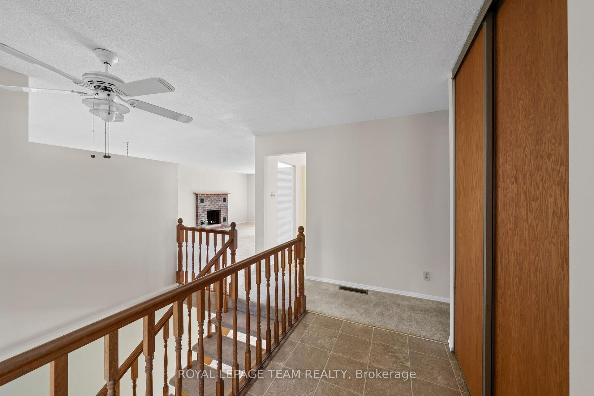 Photo 3 of 6591 Marina Drive, Ottawa, Manotick South to Roger Stevens — HOMEH