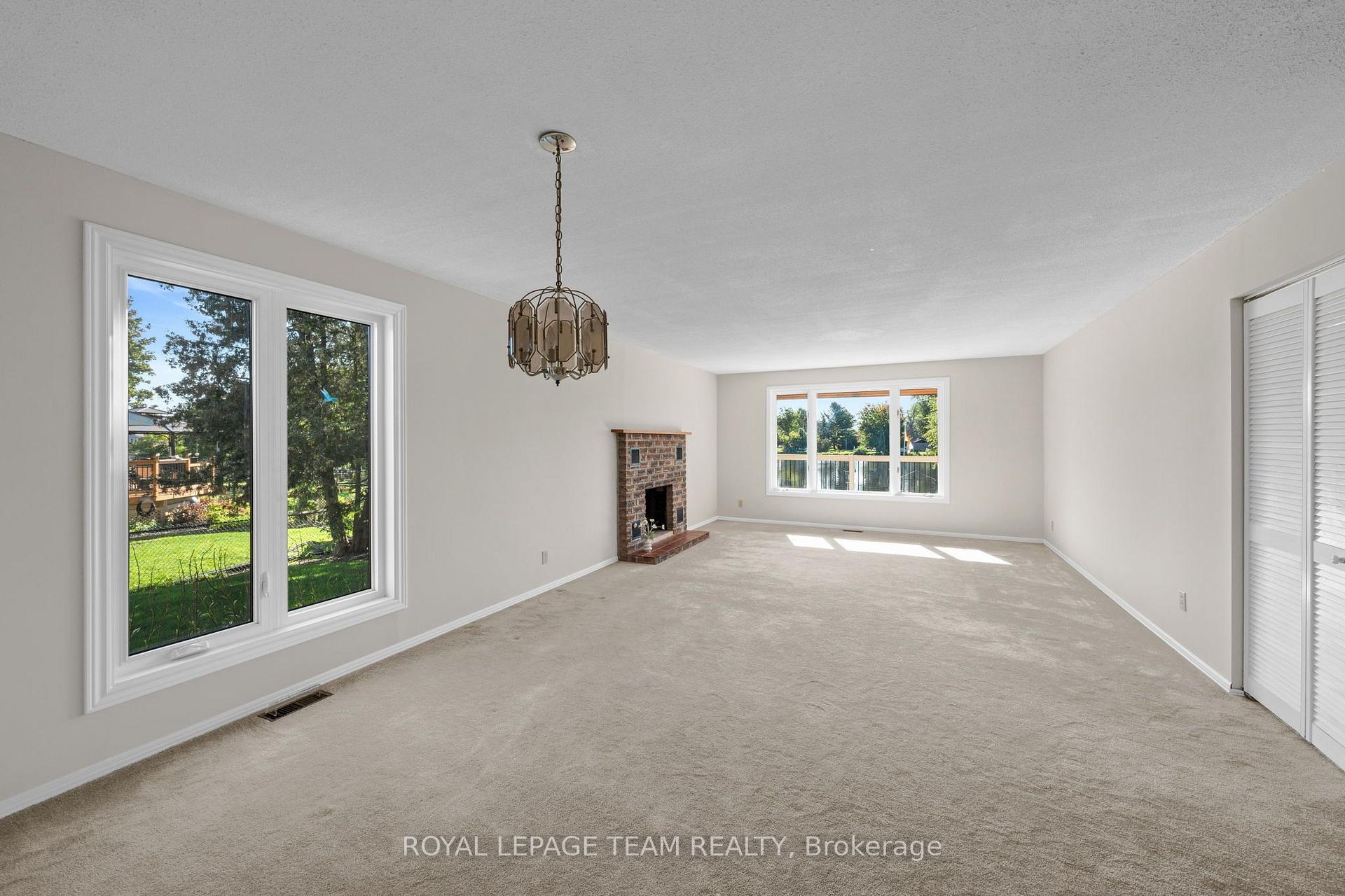 Photo 9 of 6591 Marina Drive, Ottawa, Manotick South to Roger Stevens — HOMEH