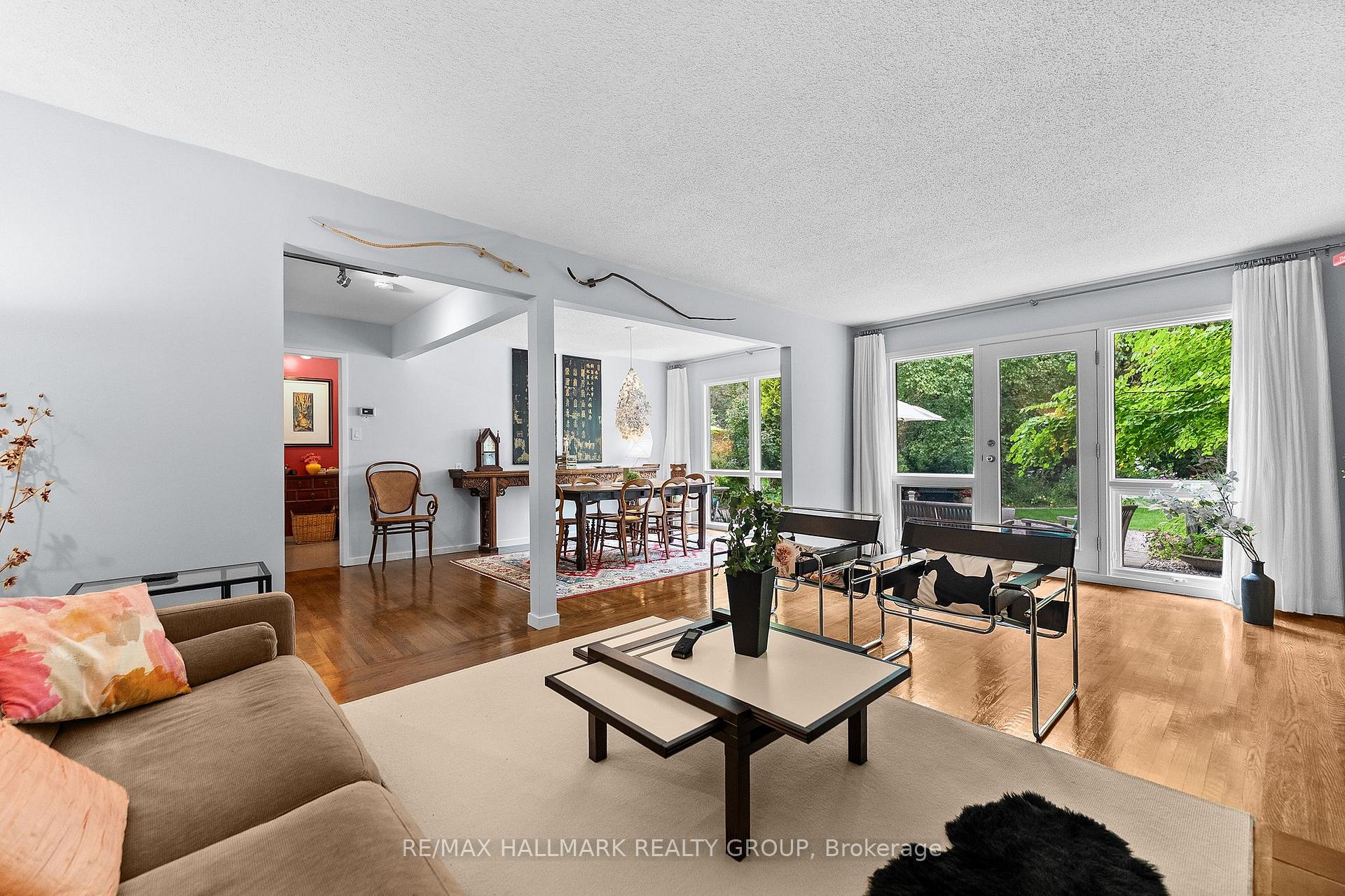 Photo 8 of 14 Sandwell Crescent, Ottawa, Kanata - Beaverbrook — HOMEH