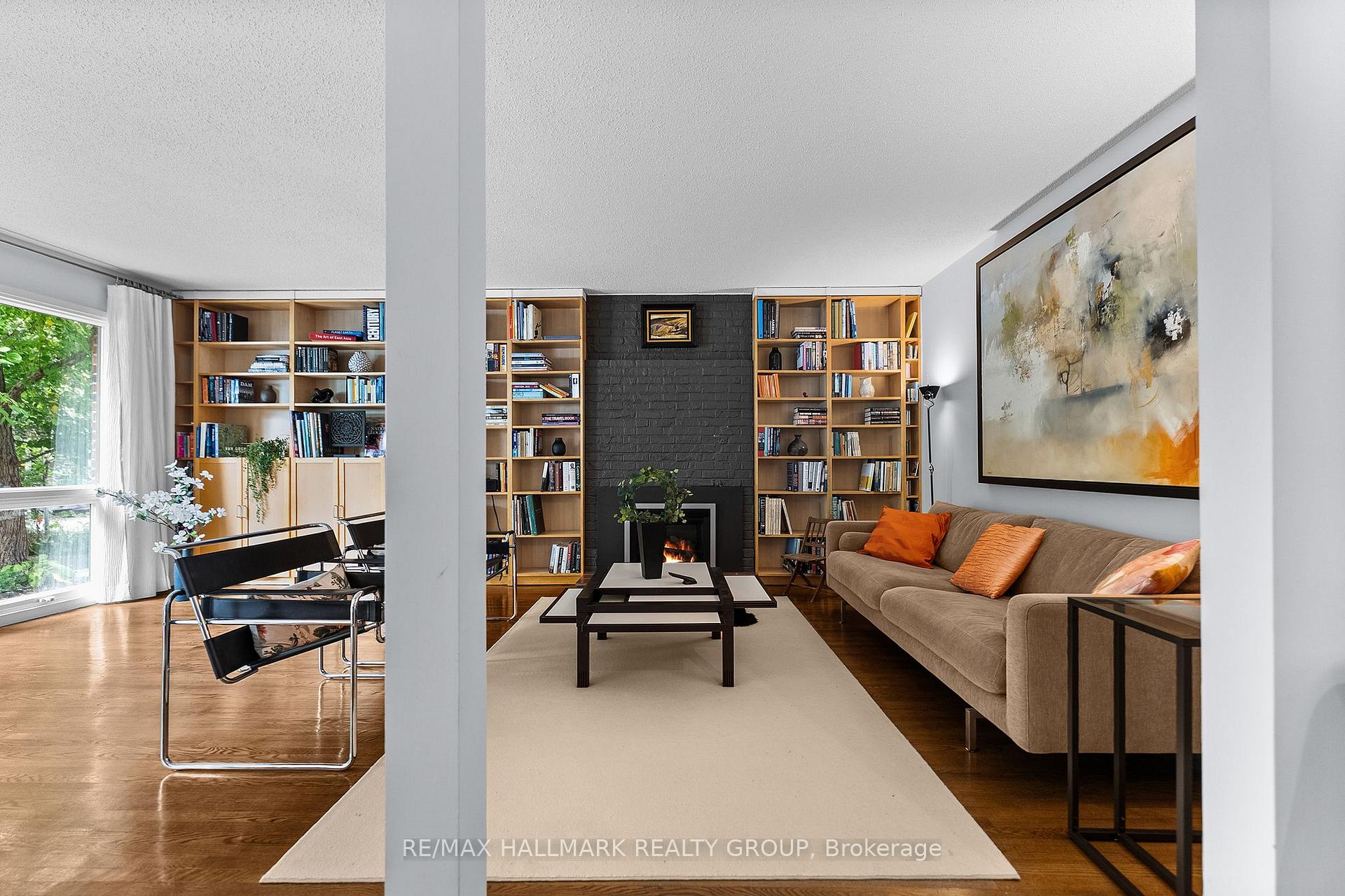 Photo 9 of 14 Sandwell Crescent, Ottawa, Kanata - Beaverbrook — HOMEH