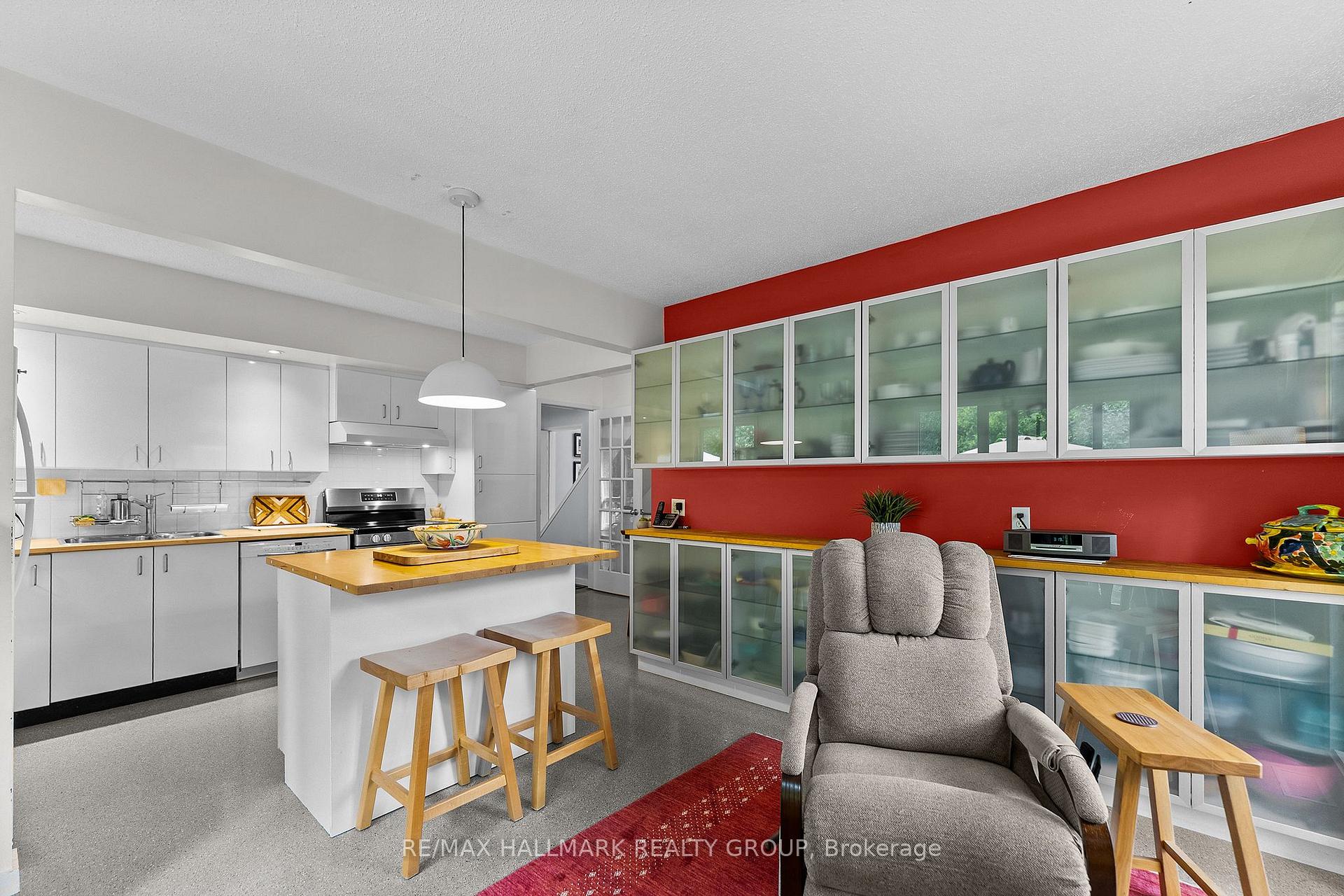 Photo 19 of 14 Sandwell Crescent, Ottawa, Kanata - Beaverbrook — HOMEH