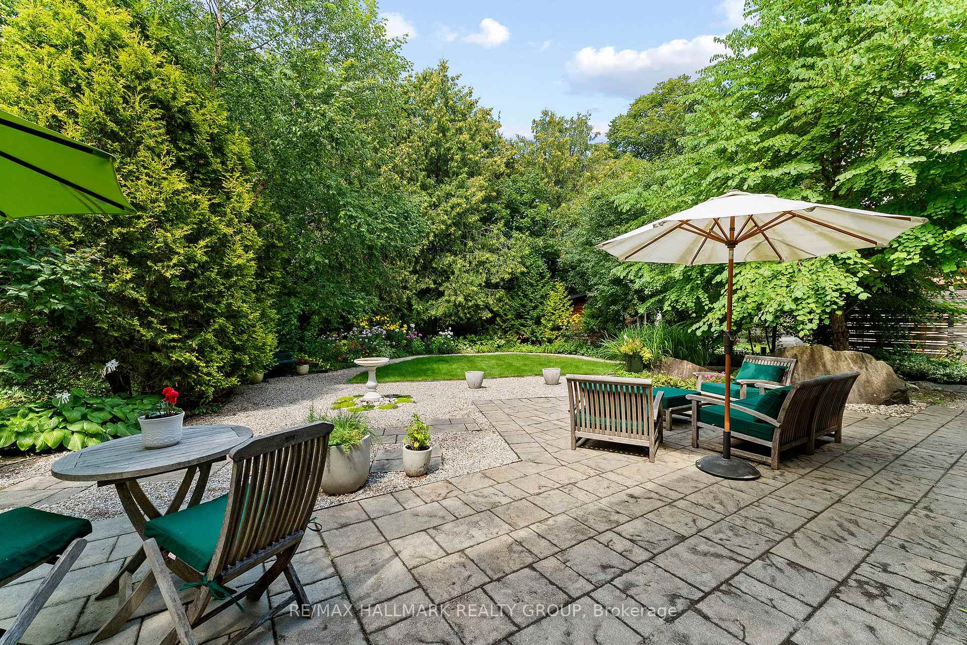 Photo 34 of 14 Sandwell Crescent, Ottawa, Kanata - Beaverbrook — HOMEH