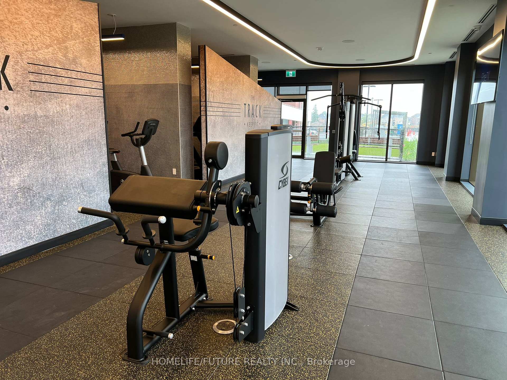 Photo 9 of Unit 1803, 2550 Simcoe Street N, Oshawa, Windfields — HOMEH