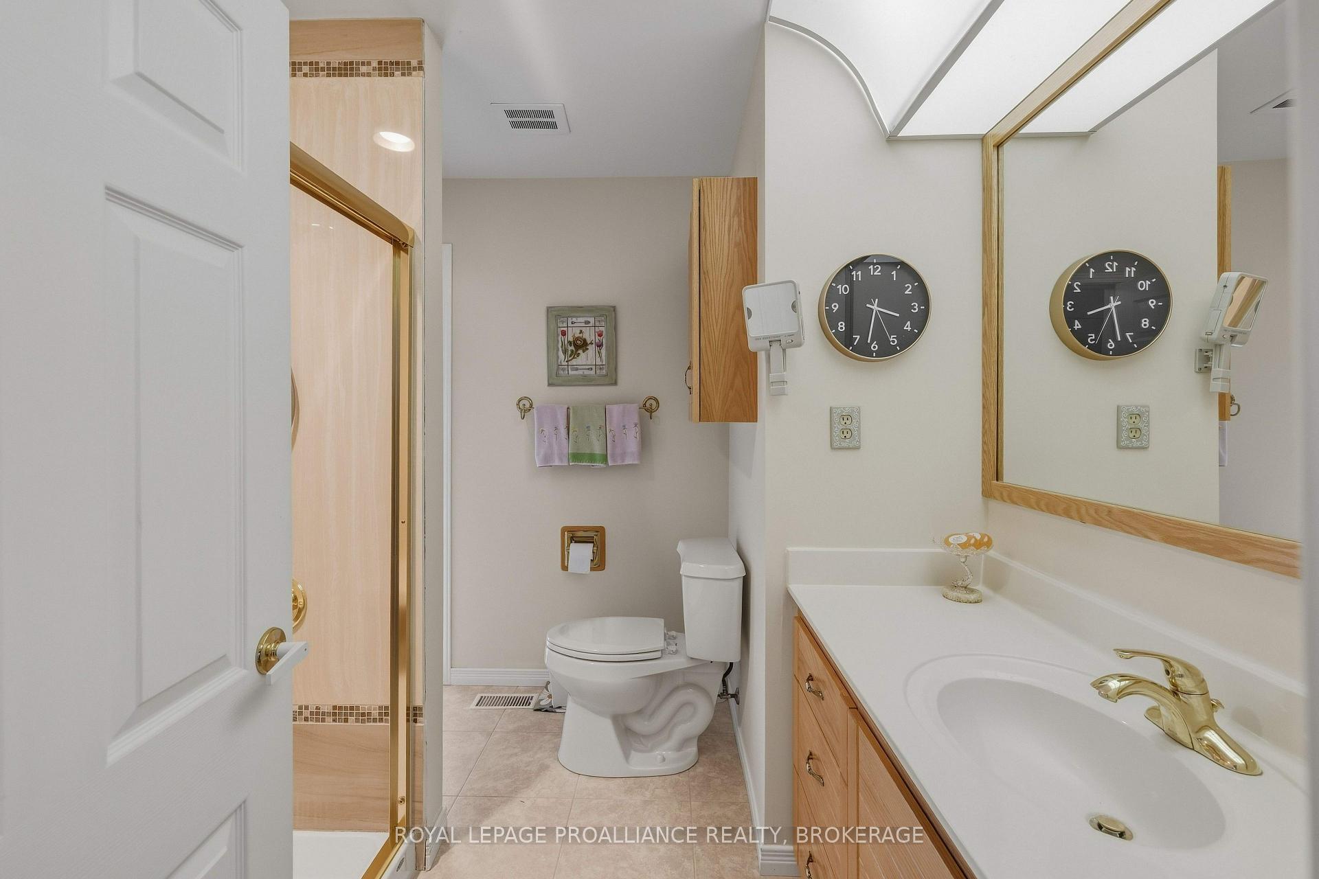 Photo 10 of 424 Maple Ridge Drive, Kingston, South of Taylor-Kidd Blvd — HOMEH