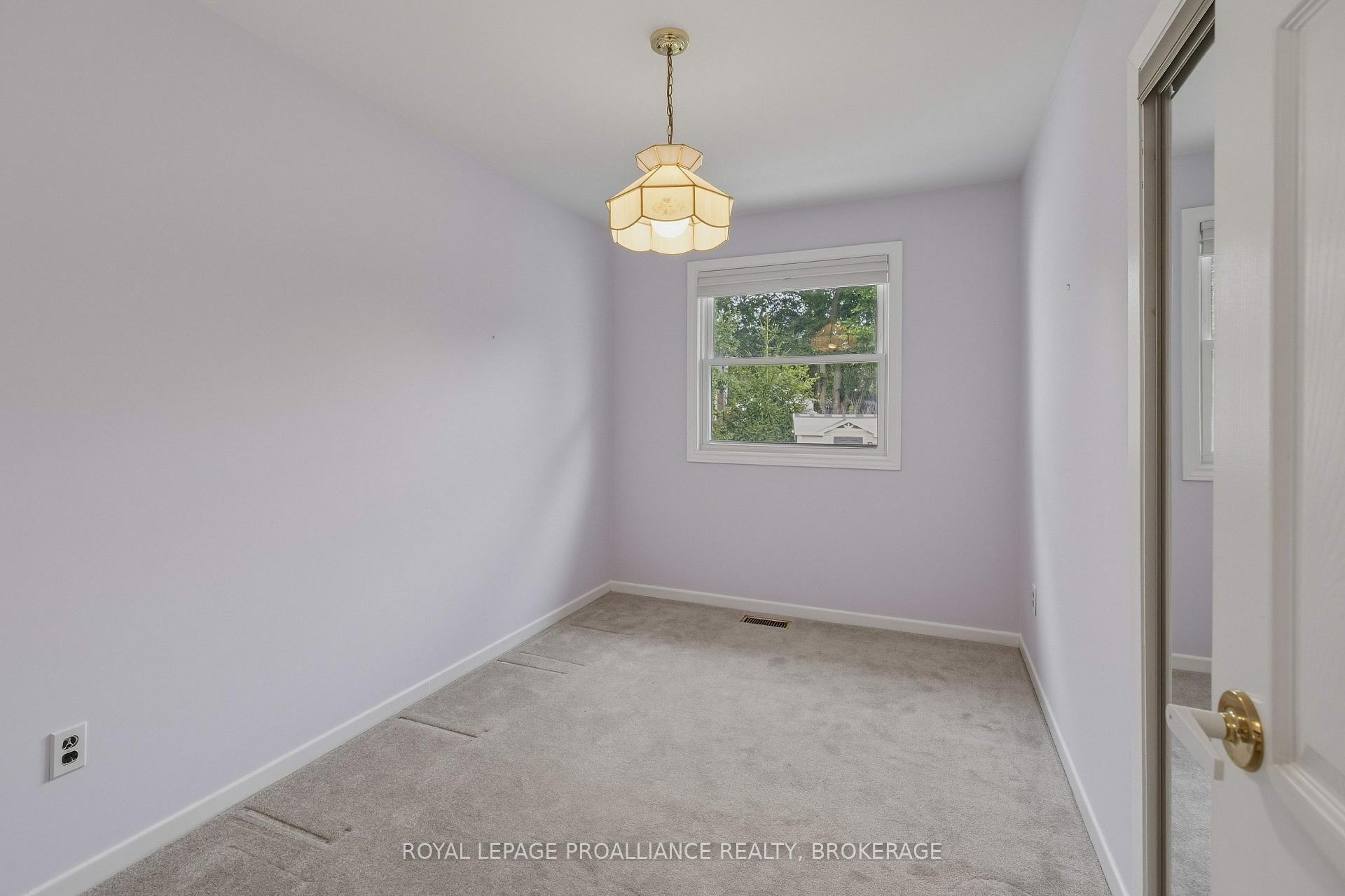 Photo 12 of 424 Maple Ridge Drive, Kingston, South of Taylor-Kidd Blvd — HOMEH