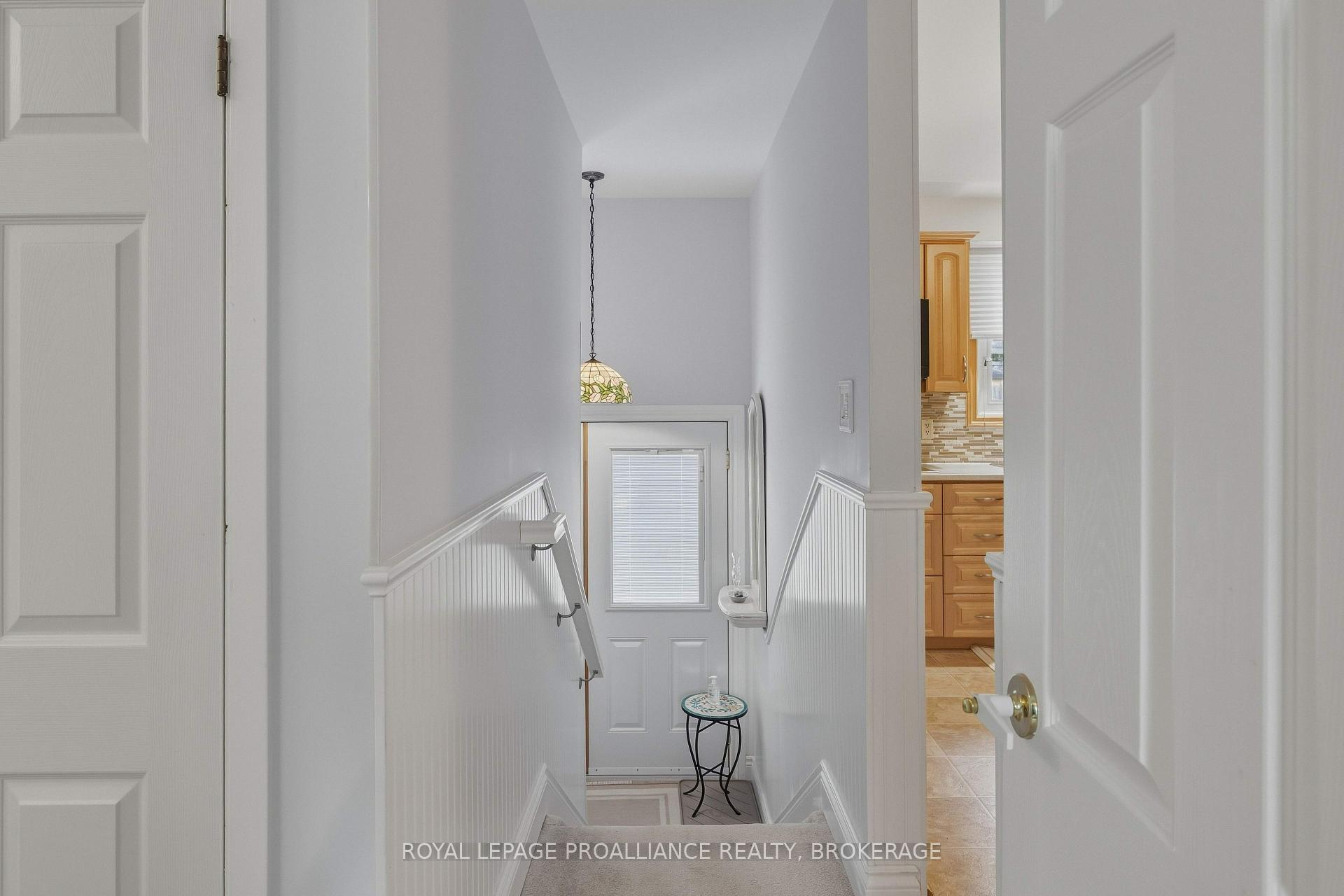 Photo 16 of 424 Maple Ridge Drive, Kingston, South of Taylor-Kidd Blvd — HOMEH