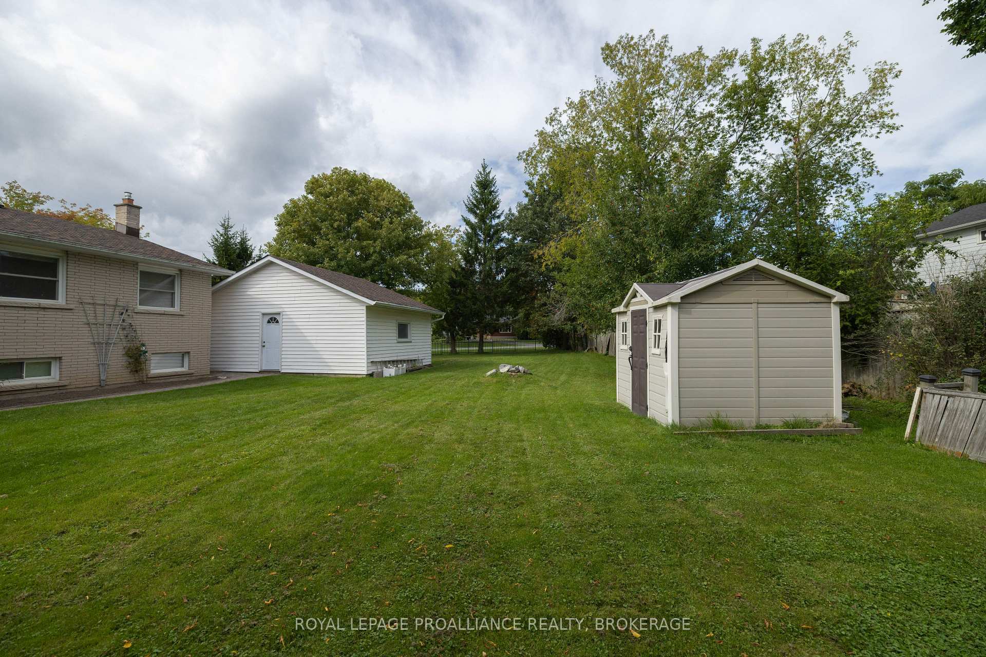 Photo 28 of 424 Maple Ridge Drive, Kingston, South of Taylor-Kidd Blvd — HOMEH