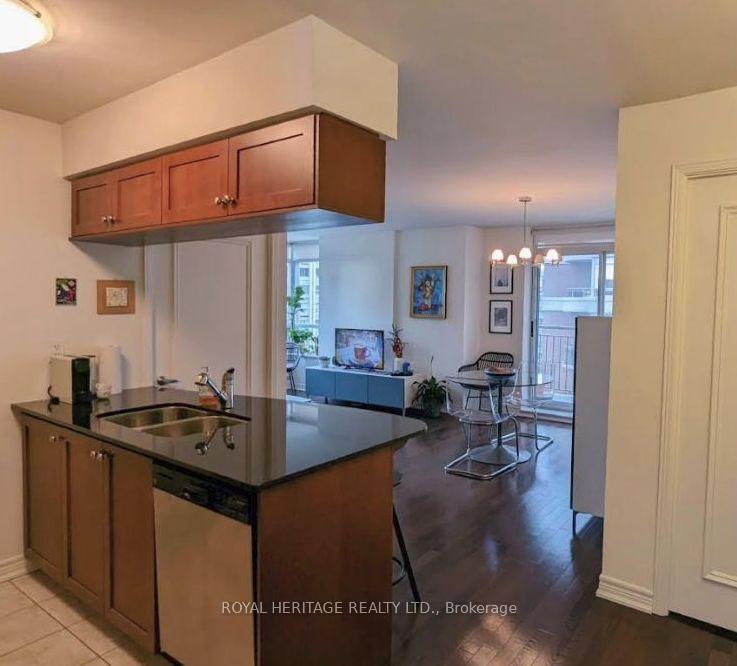 Photo 4 of 60 St Clair Avenue W, Toronto, Yonge-St. Clair — HOMEH