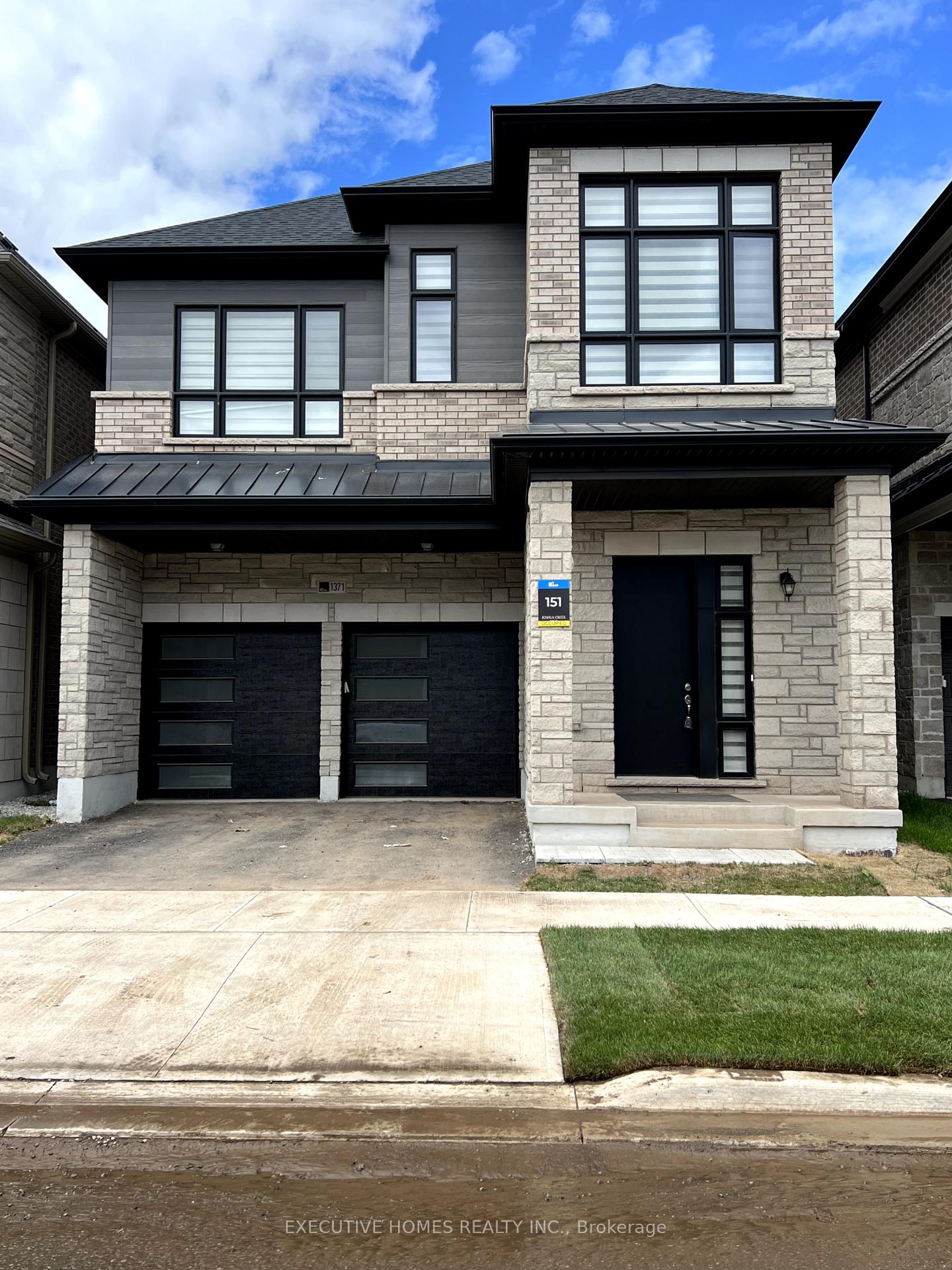 Photo 1 of 1371 Peony Path, Oakville, Joshua Meadows — HOMEH