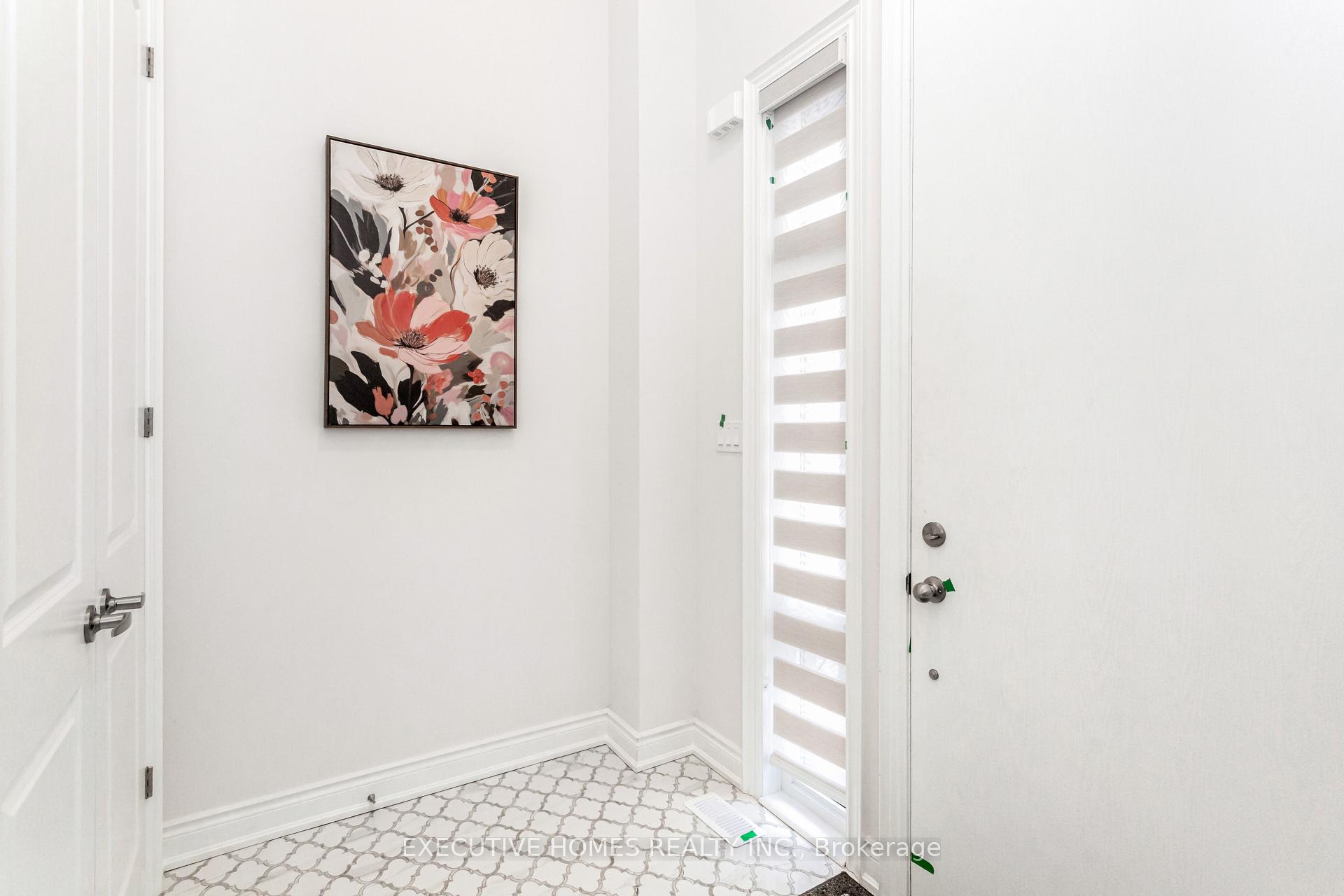 Photo 2 of 1371 Peony Path, Oakville, Joshua Meadows — HOMEH