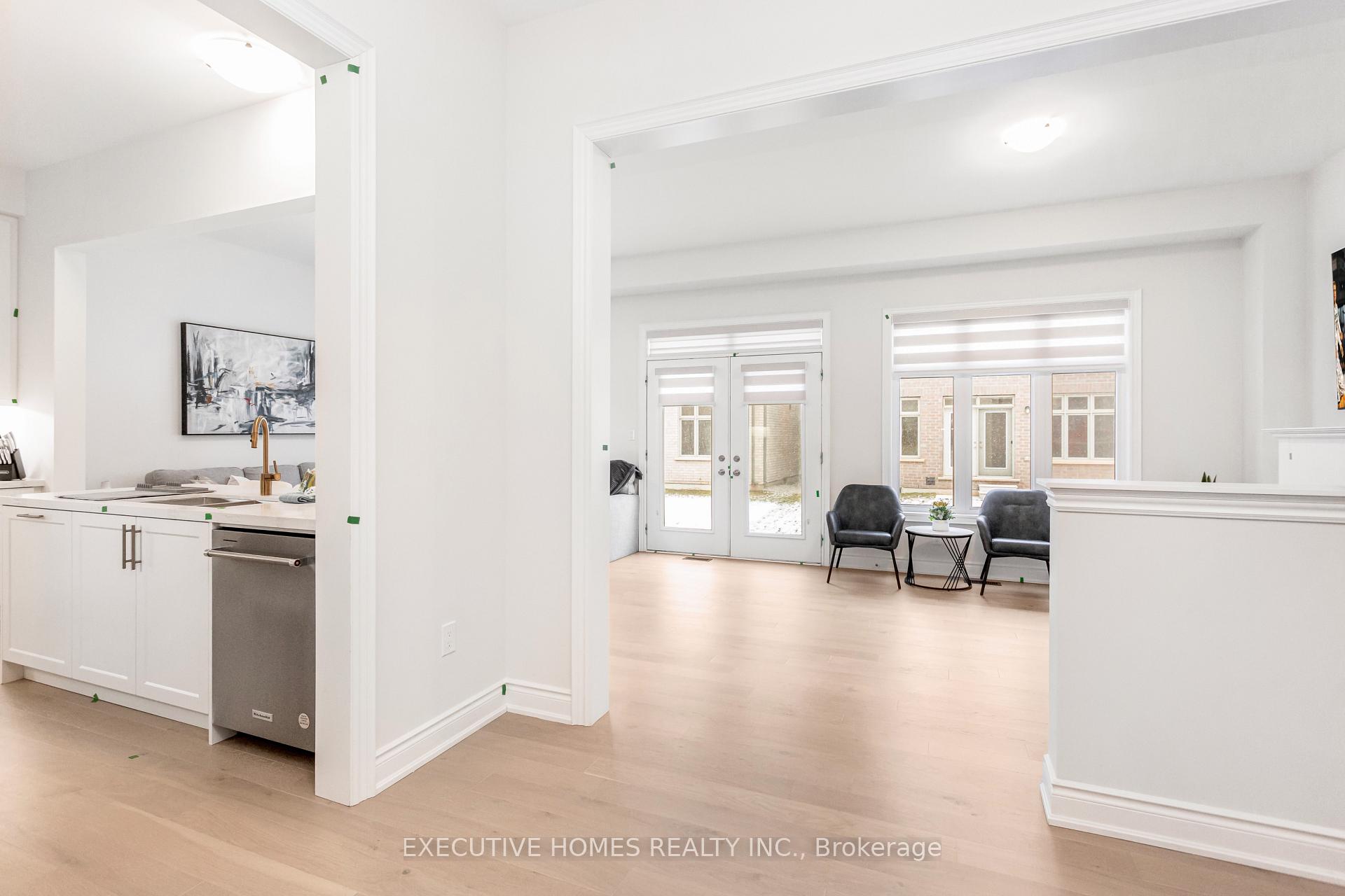 Photo 18 of 1371 Peony Path, Oakville, Joshua Meadows — HOMEH