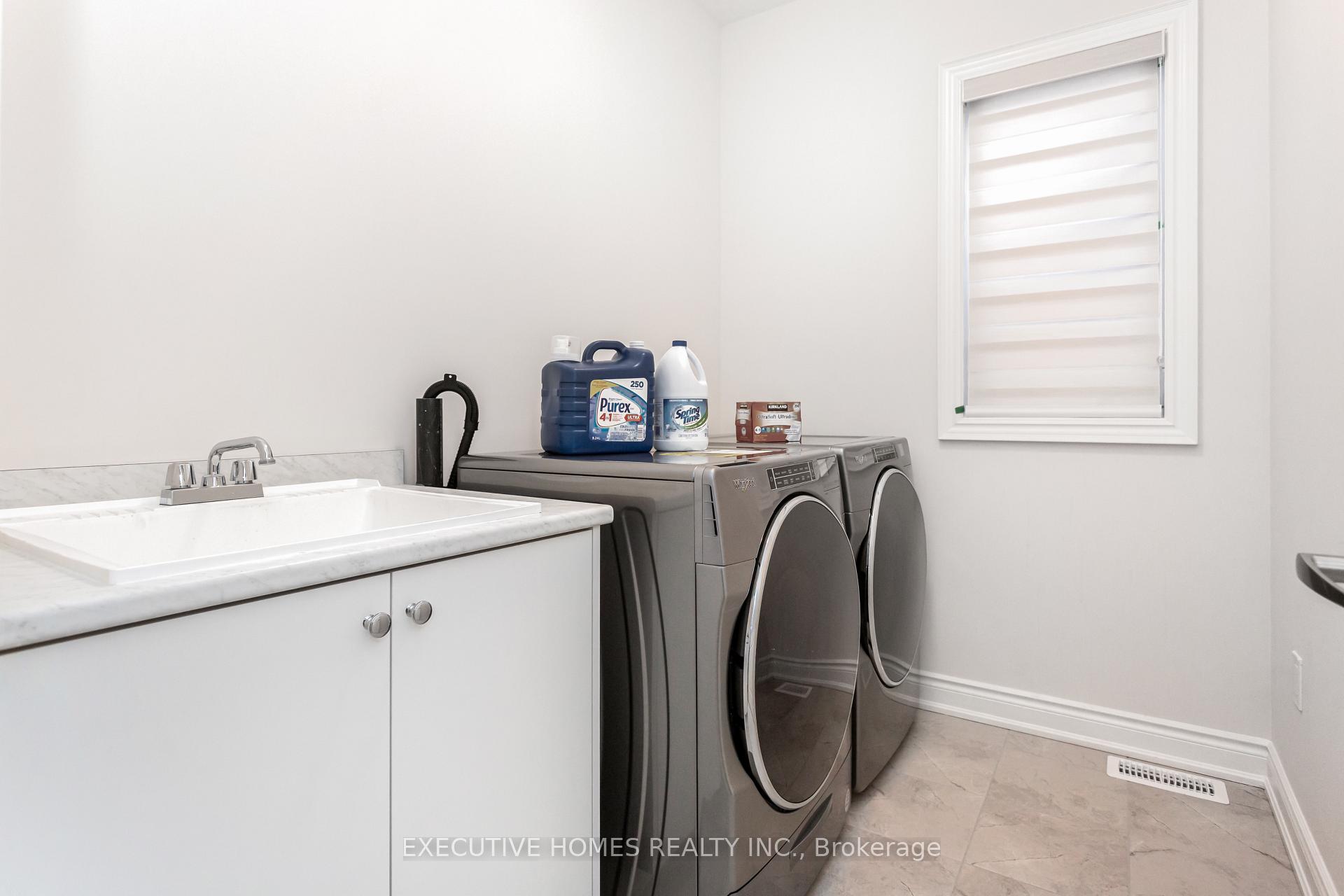 Photo 38 of 1371 Peony Path, Oakville, Joshua Meadows — HOMEH