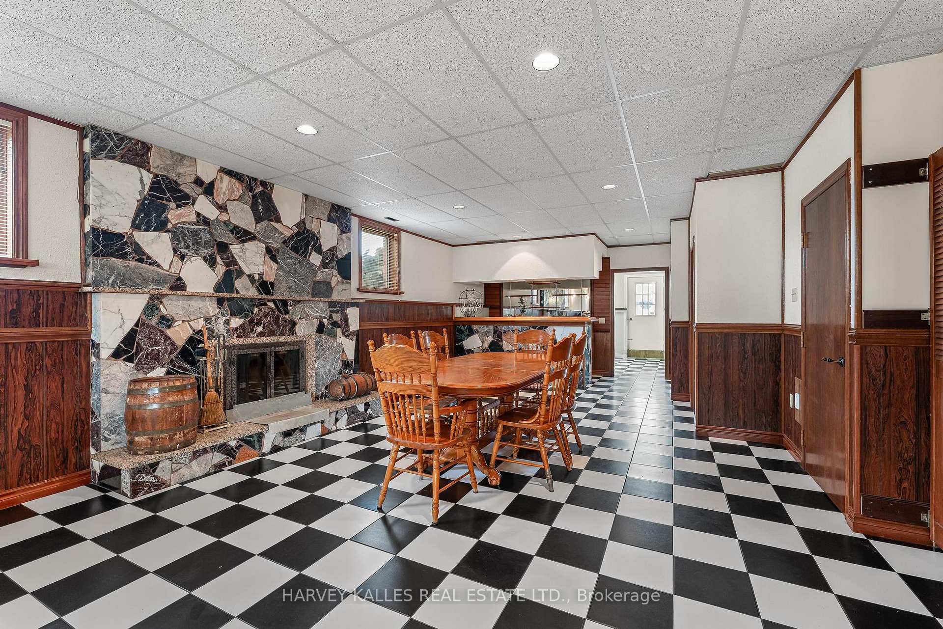 Photo 23 of 113 Bond Crescent, Richmond Hill, Oak Ridges — HOMEH