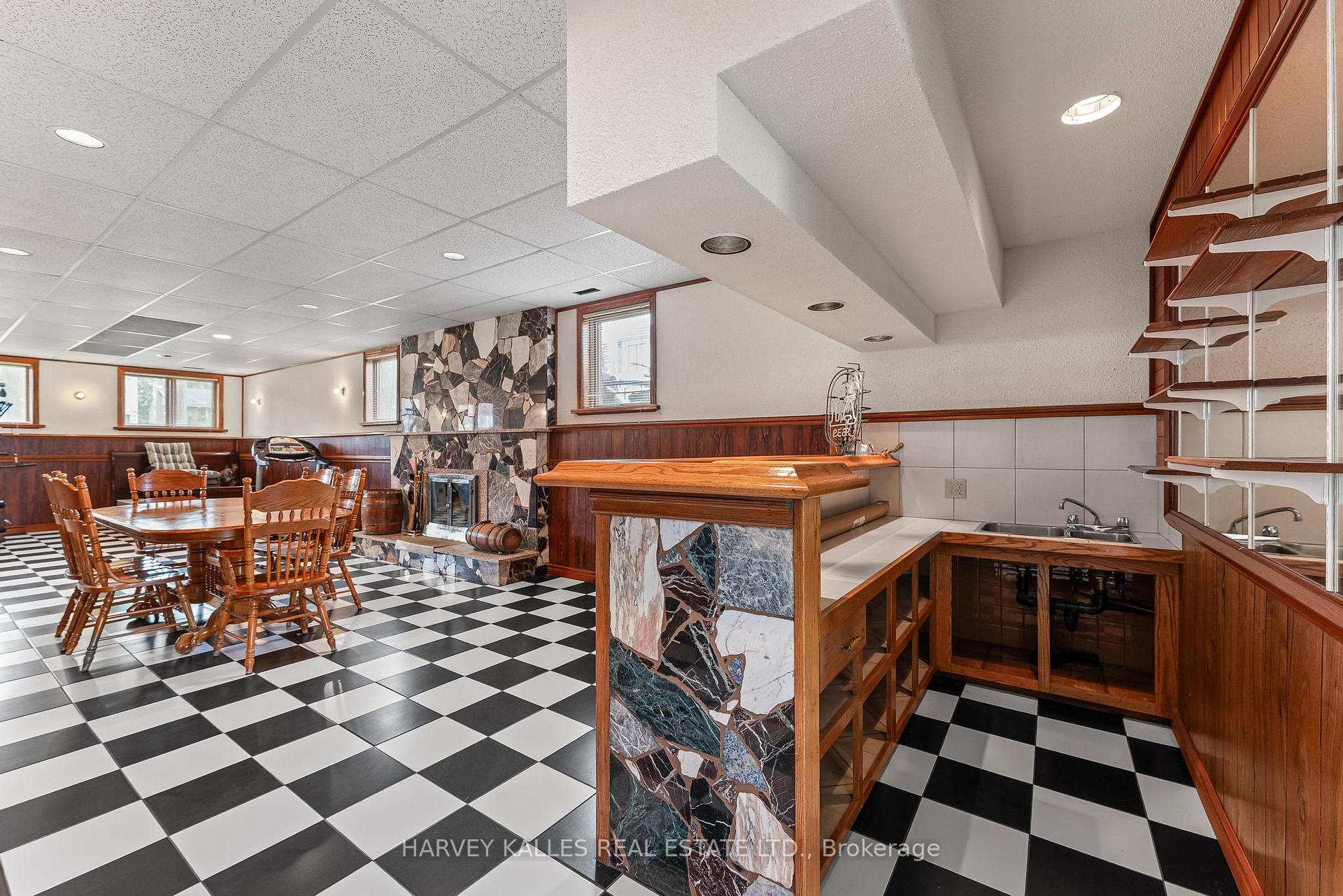 Photo 24 of 113 Bond Crescent, Richmond Hill, Oak Ridges — HOMEH