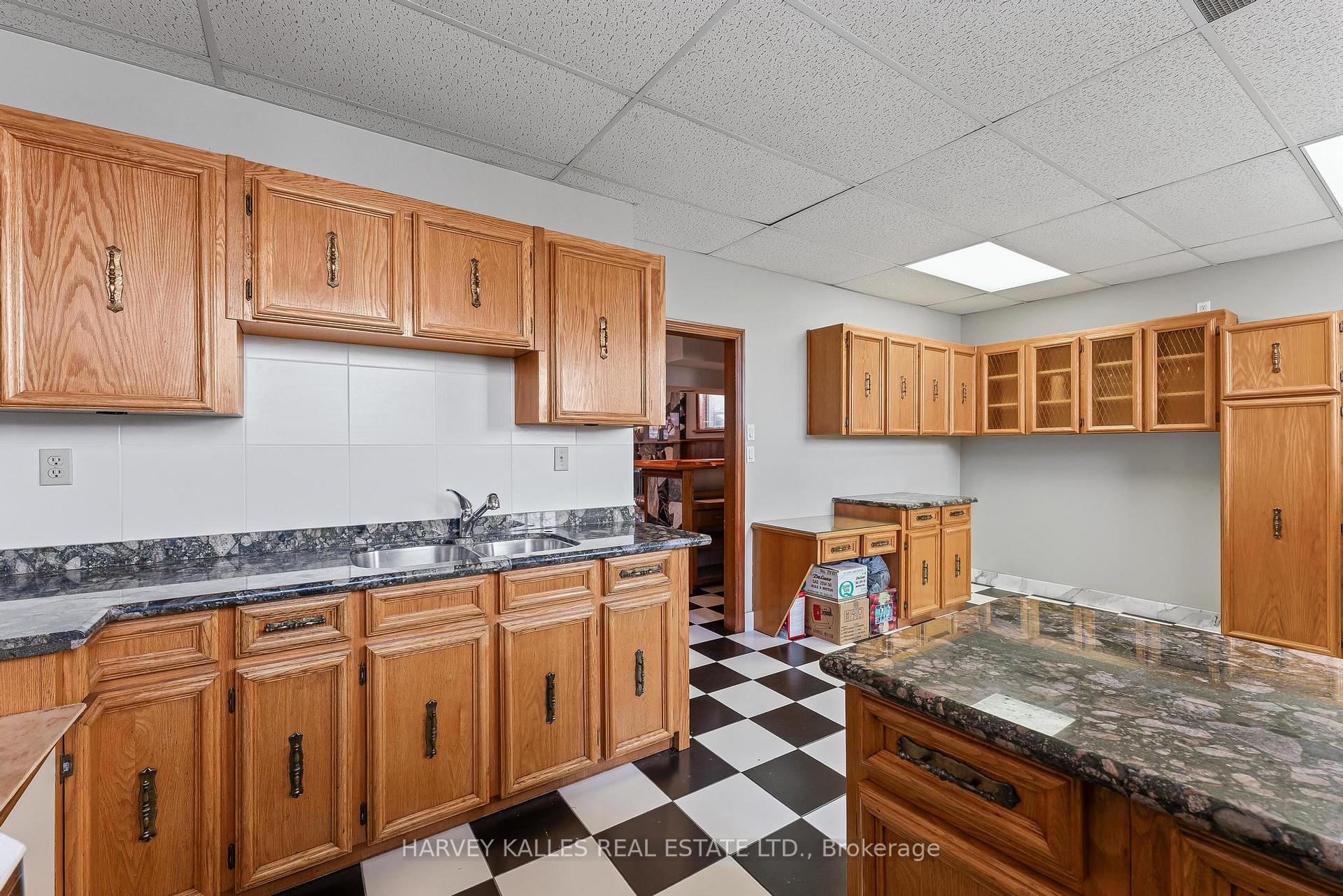 Photo 26 of 113 Bond Crescent, Richmond Hill, Oak Ridges — HOMEH