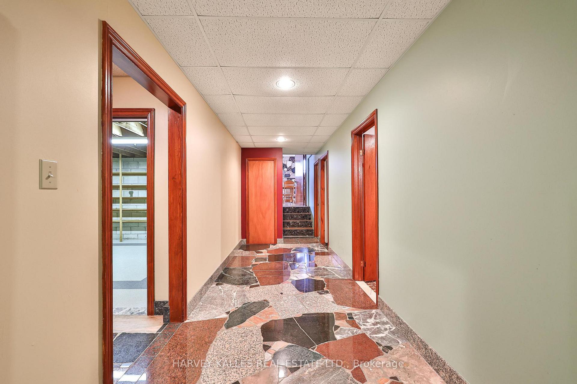 Photo 27 of 113 Bond Crescent, Richmond Hill, Oak Ridges — HOMEH