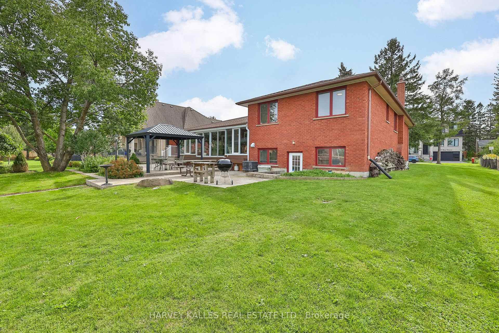 Photo 33 of 113 Bond Crescent, Richmond Hill, Oak Ridges — HOMEH