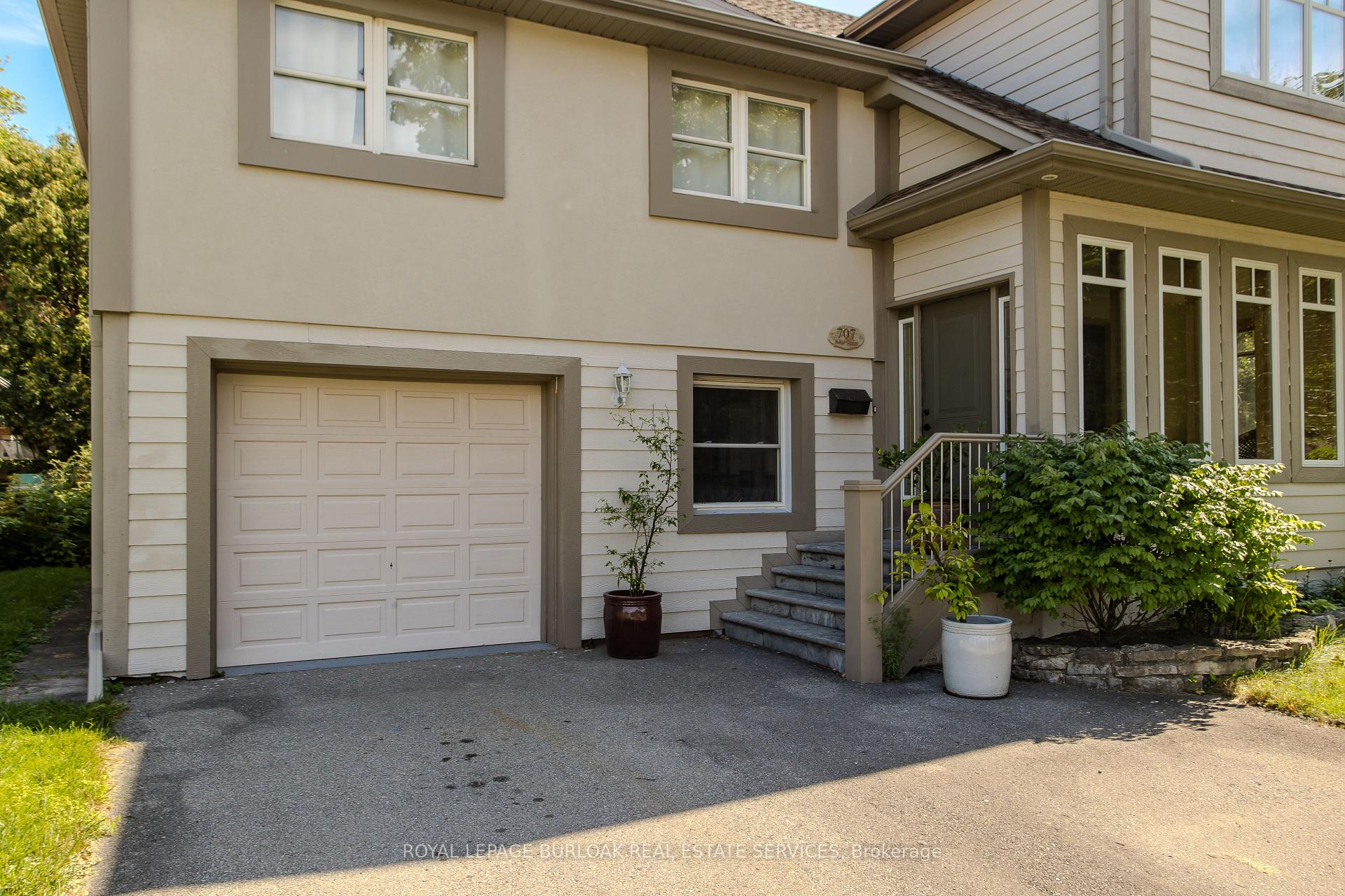 Photo 44 of 707 Ross Street, Burlington, Brant — HOMEH
