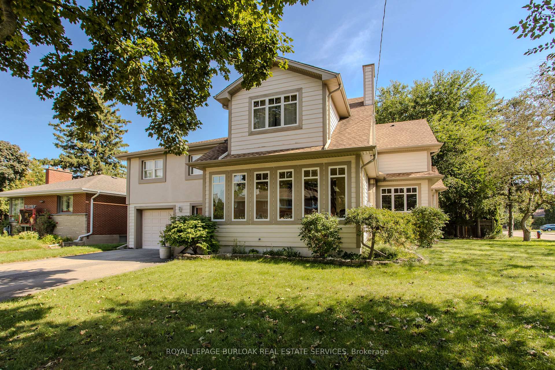 Photo 45 of 707 Ross Street, Burlington, Brant — HOMEH