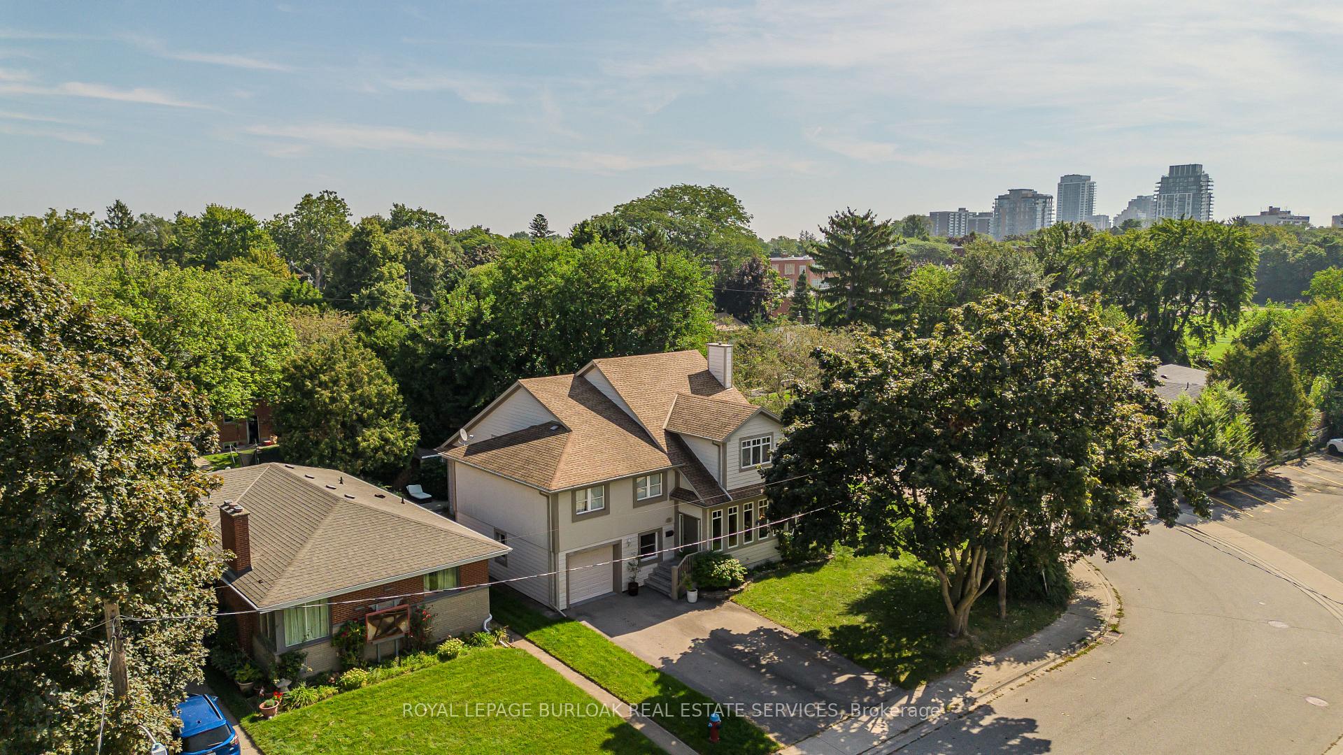 Photo 47 of 707 Ross Street, Burlington, Brant — HOMEH