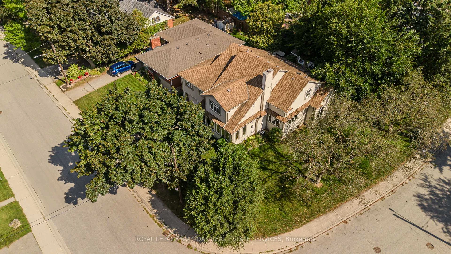 Photo 48 of 707 Ross Street, Burlington, Brant — HOMEH