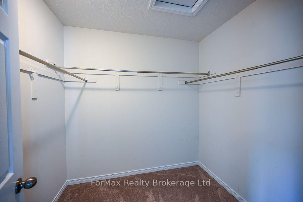 Photo 30 of 113 English Lane, Brantford, Shellard Lane — HOMEH