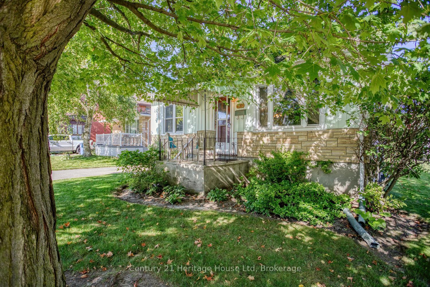 Photo 3 of 91 Merion Street, Guelph, Junction/Onward Willow — HOMEH