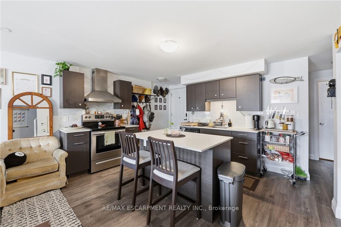 Photo 24 of 74 Cathcart Street, Hamilton, Beasley — HOMEH