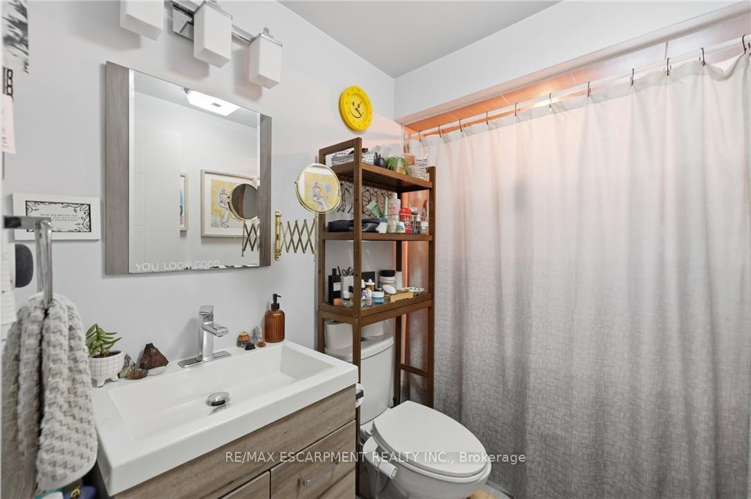 Photo 28 of 74 Cathcart Street, Hamilton, Beasley — HOMEH