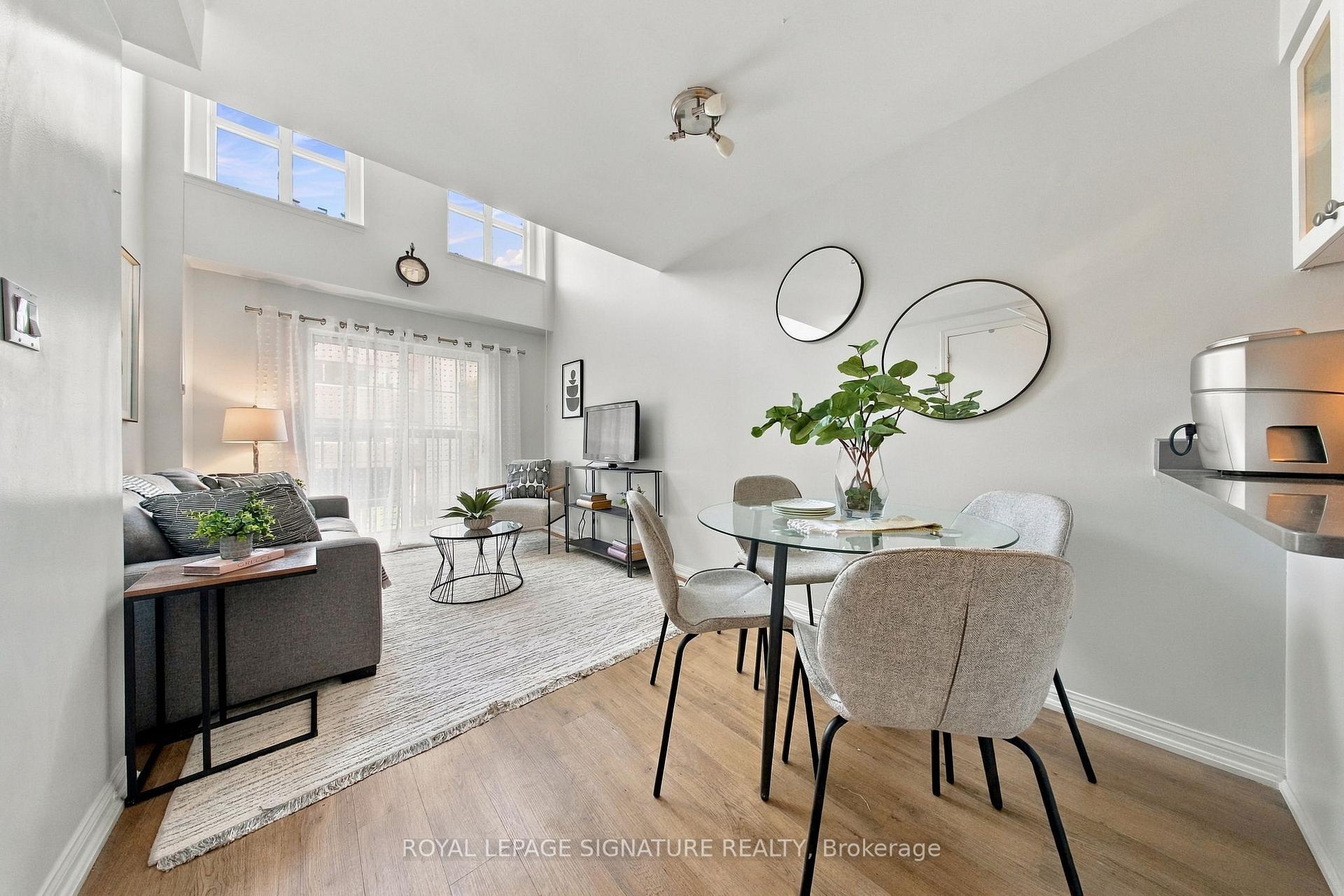 Photo 1 of Unit 207, 119 Merton Street, Toronto, Mount Pleasant West — HOMEH