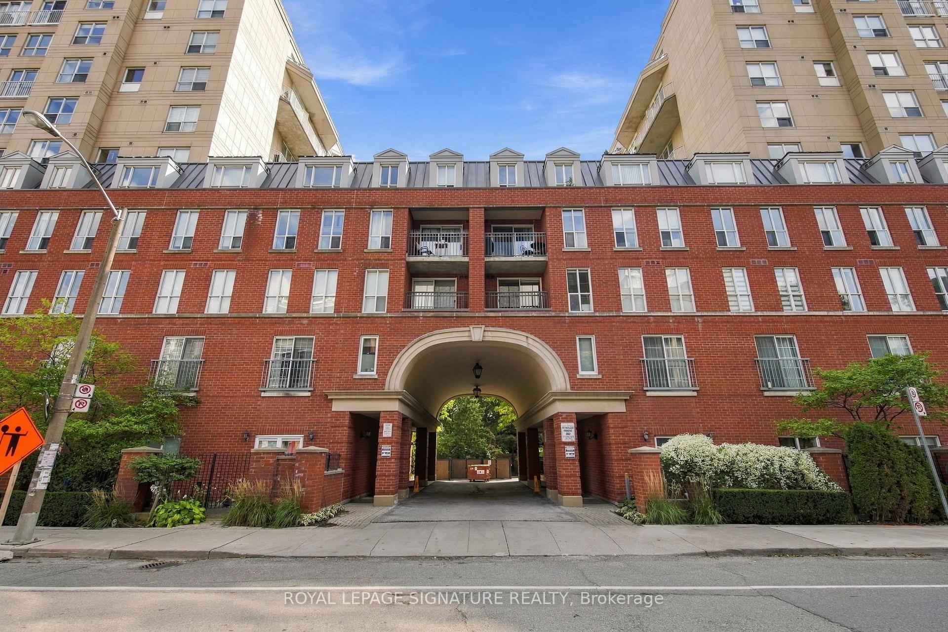 Photo 4 of Unit 207, 119 Merton Street, Toronto, Mount Pleasant West — HOMEH