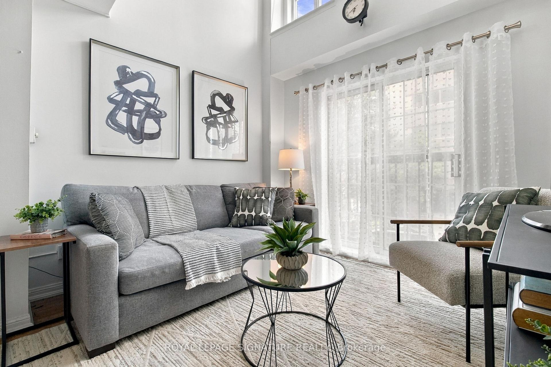 Photo 8 of Unit 207, 119 Merton Street, Toronto, Mount Pleasant West — HOMEH