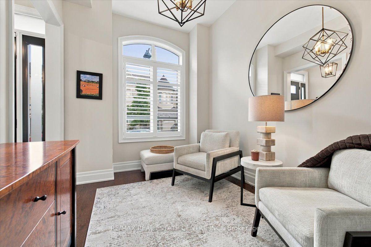 Photo 6 of 3124 Parsonage Crescent, Oakville, Glenorchy — HOMEH