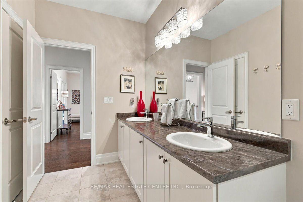 Photo 39 of 3124 Parsonage Crescent, Oakville, Glenorchy — HOMEH