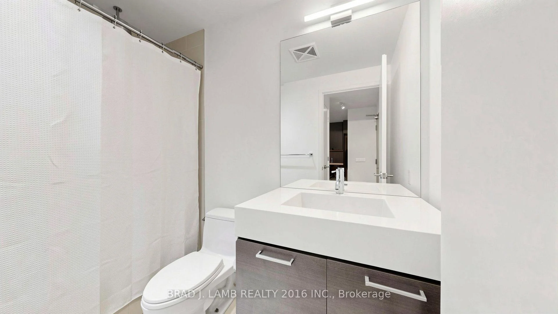 Photo 8 of Unit 619, 90 Broadview Avenue, Toronto, South Riverdale — HOMEH
