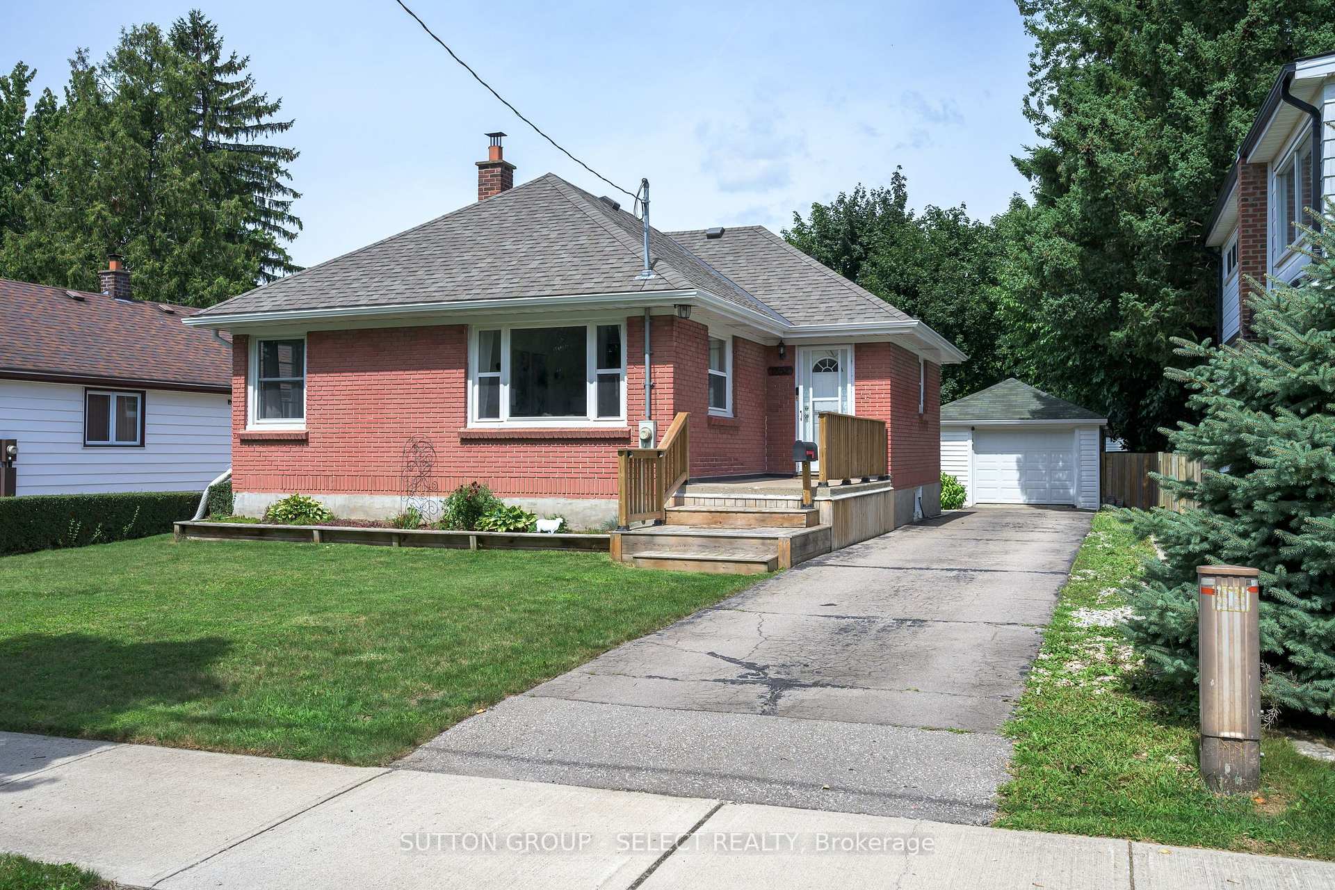 Photo of 1852 Avalon Street